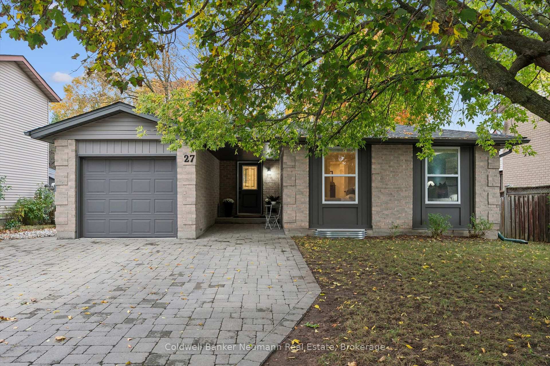 Photo of 27 Aspen Valley Crescent