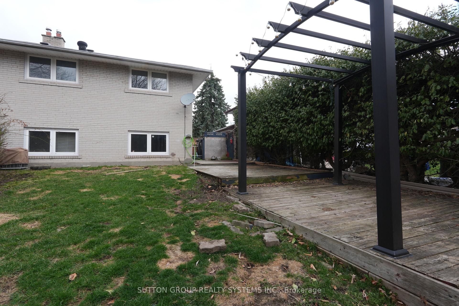 Photo 26 of 2337 Padstow Crescent, Mississauga, Clarkson — HOMEH