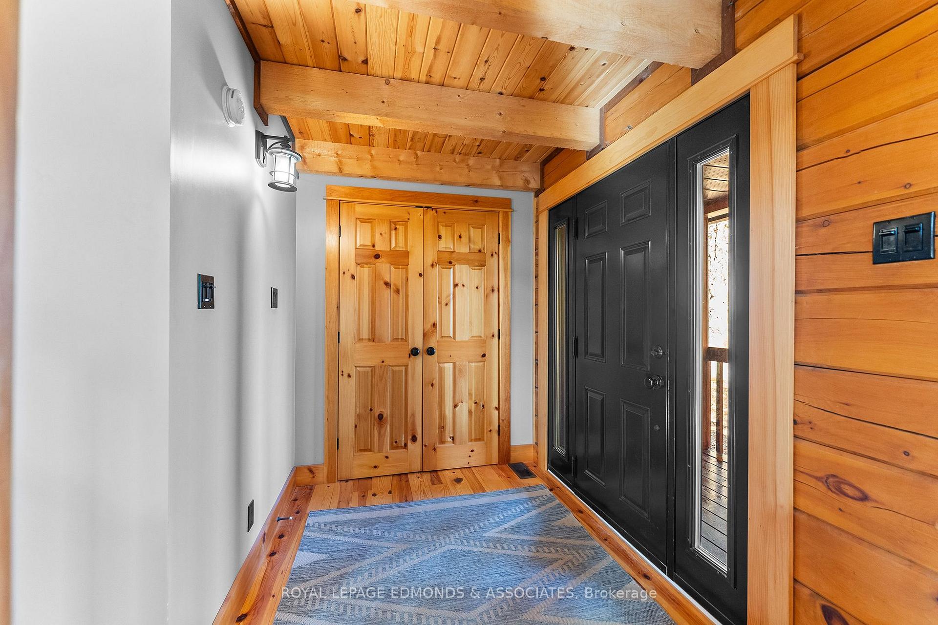 Photo 6 of 72 Hilltop Drive, Whitewater Region, Whitewater Region — HOMEH