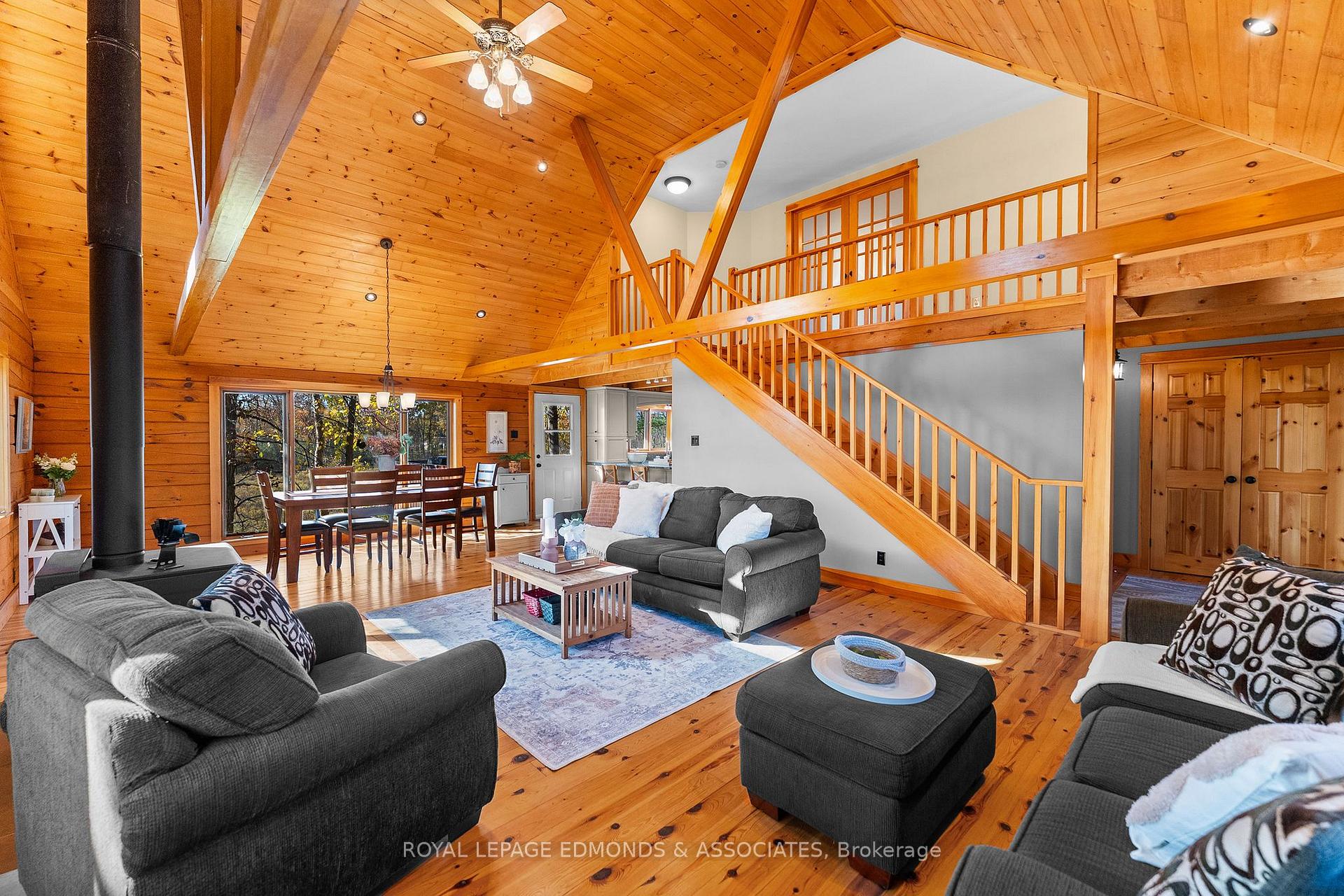 Photo 10 of 72 Hilltop Drive, Whitewater Region, Whitewater Region — HOMEH