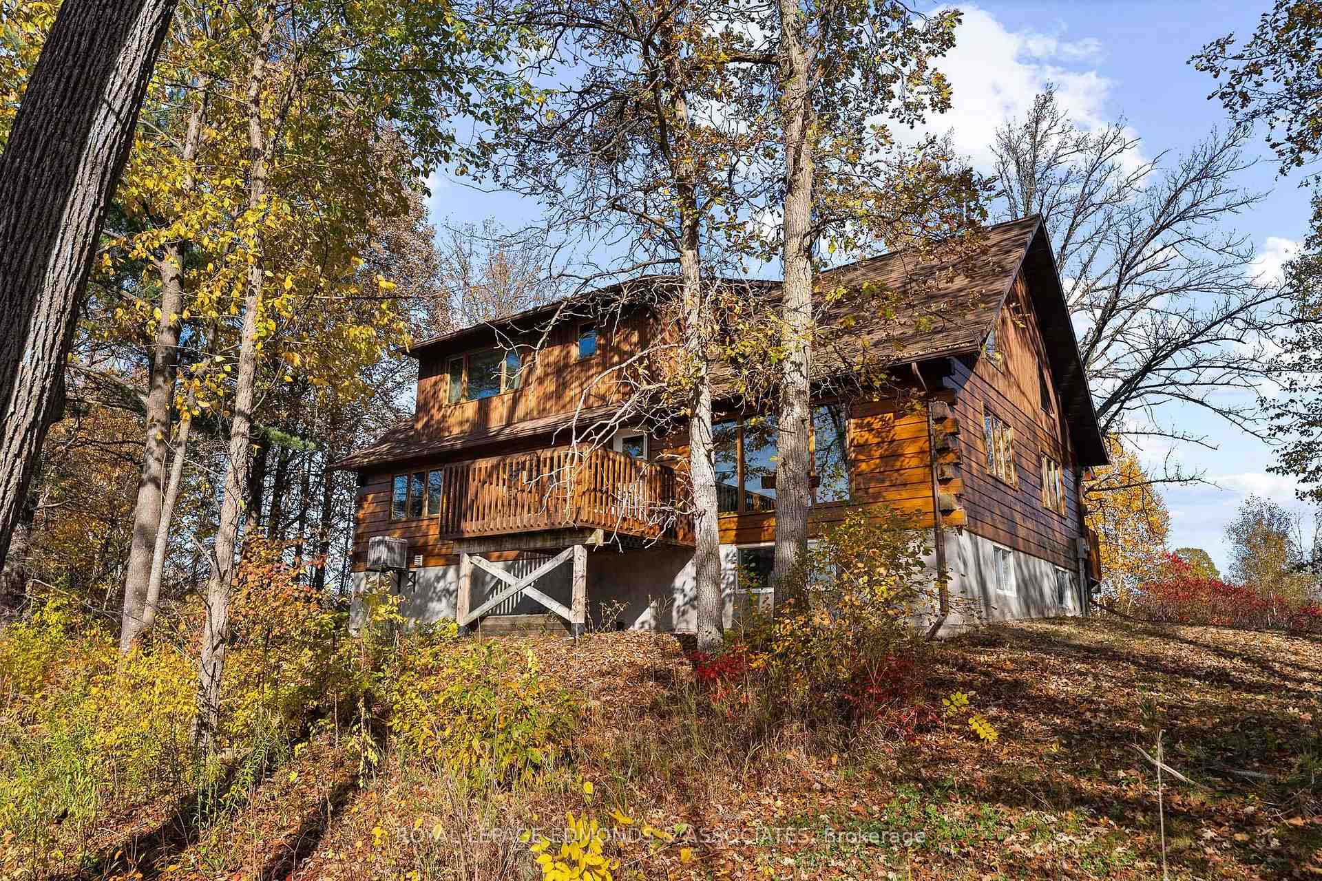 Photo 39 of 72 Hilltop Drive, Whitewater Region, Whitewater Region — HOMEH