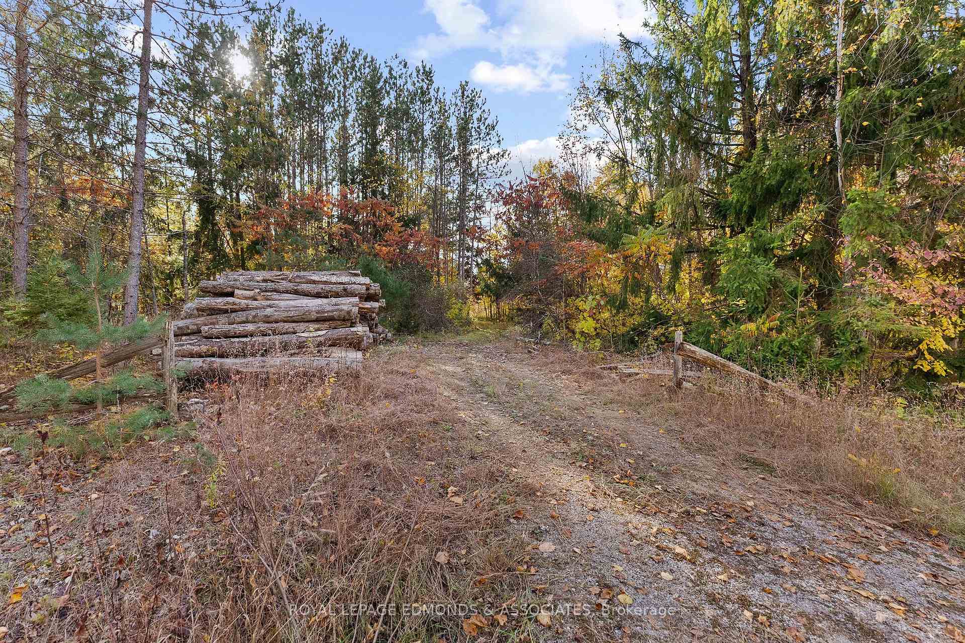 Photo 41 of 72 Hilltop Drive, Whitewater Region, Whitewater Region — HOMEH