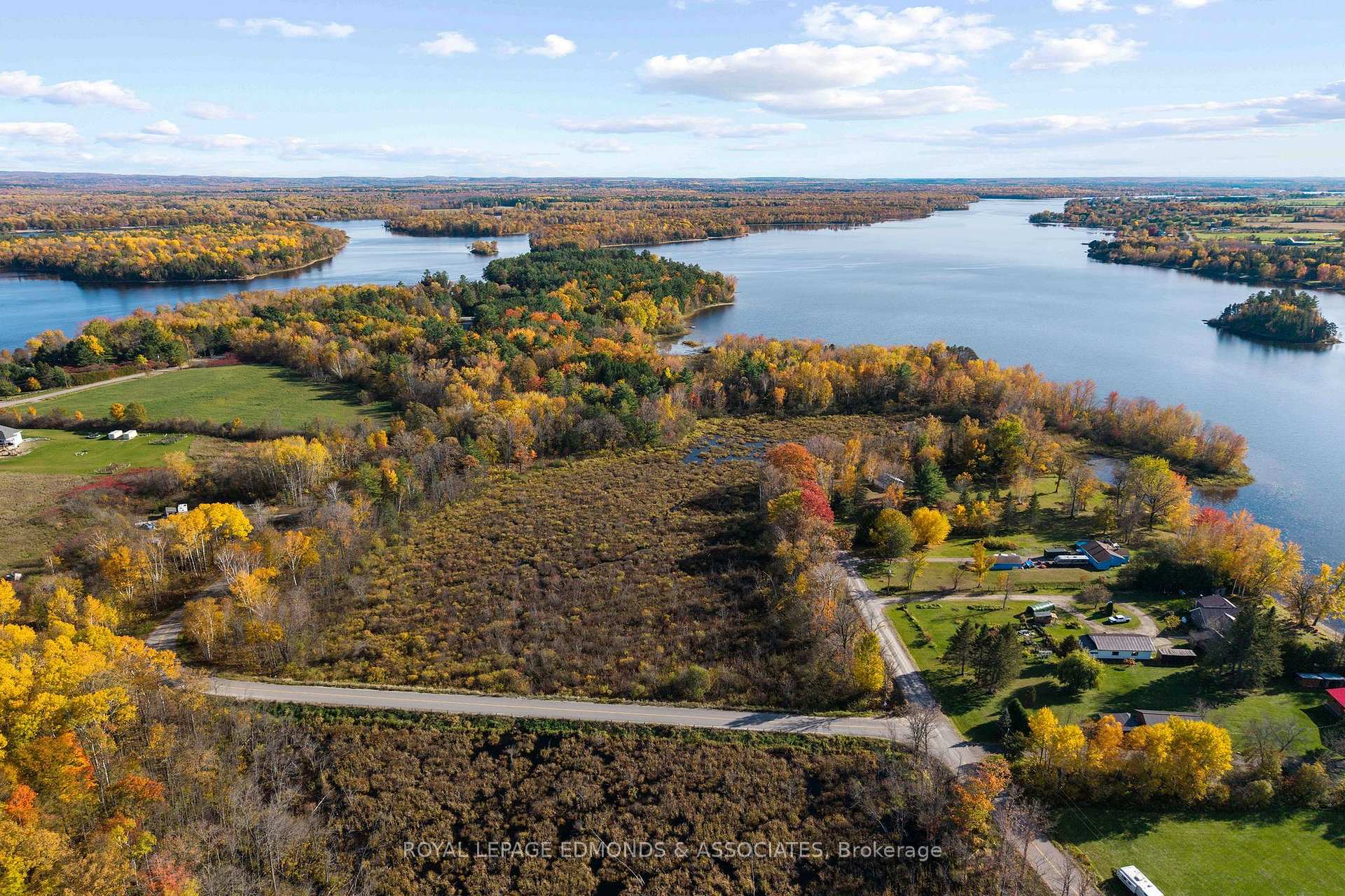 Photo 45 of 72 Hilltop Drive, Whitewater Region, Whitewater Region — HOMEH