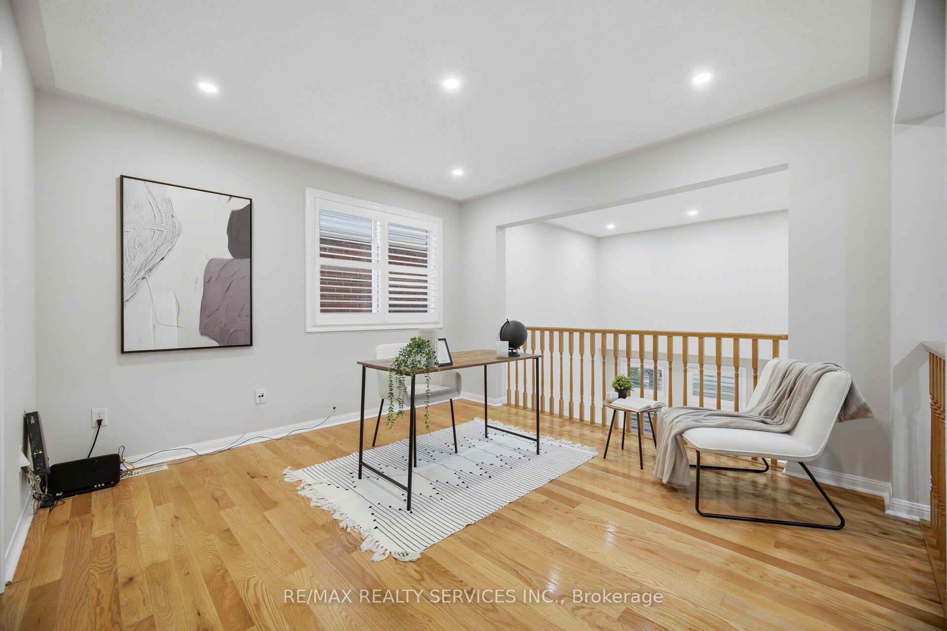 Photo 6 of 881 Lancaster Boulevard, Milton, Beaty — HOMEH