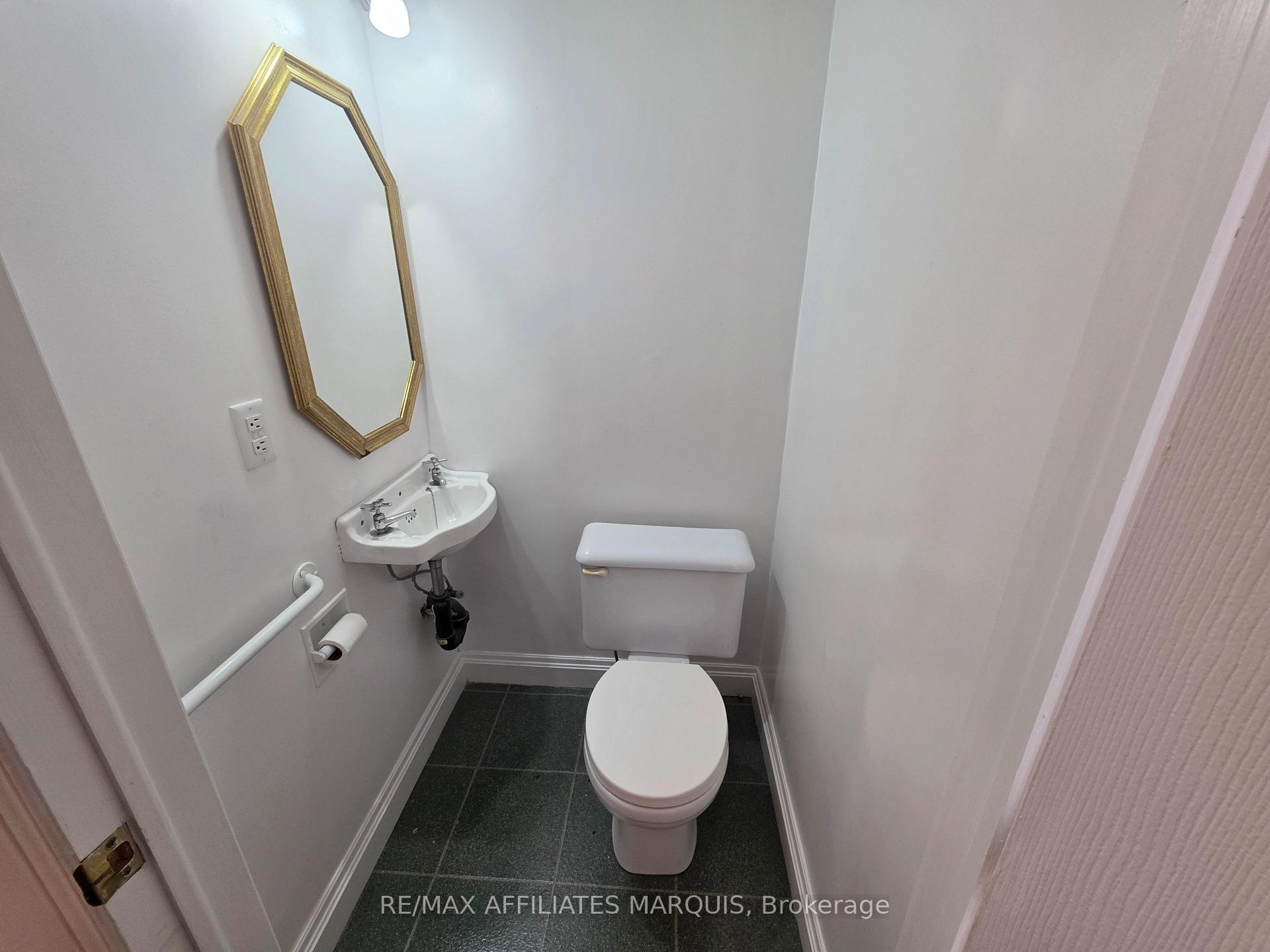 Photo 22 of 17 Maple Avenue N, Smiths Falls, Smiths Falls — HOMEH