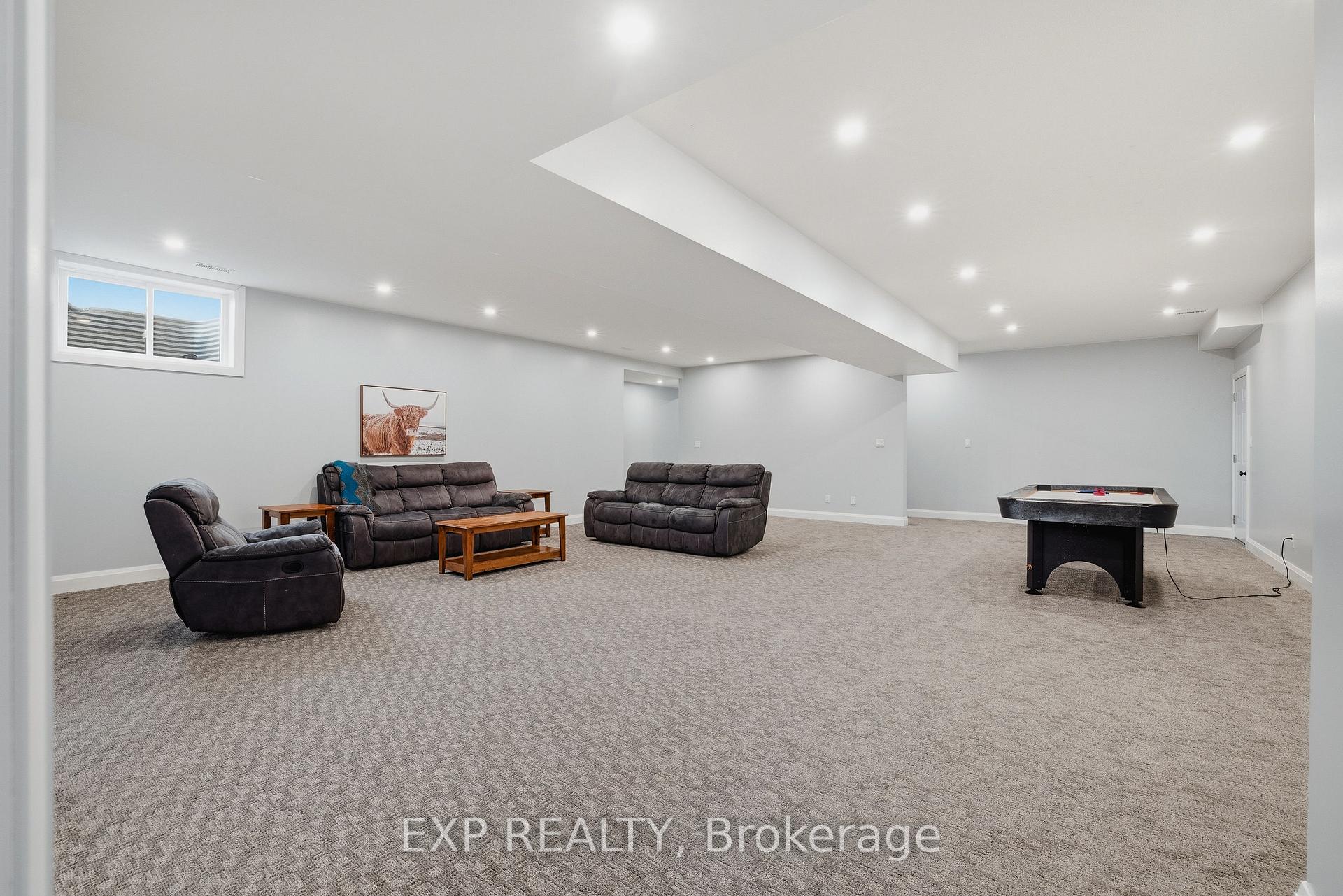 Photo 18 of 43830 Cranbrook Road, Huron East, Grey — HOMEH
