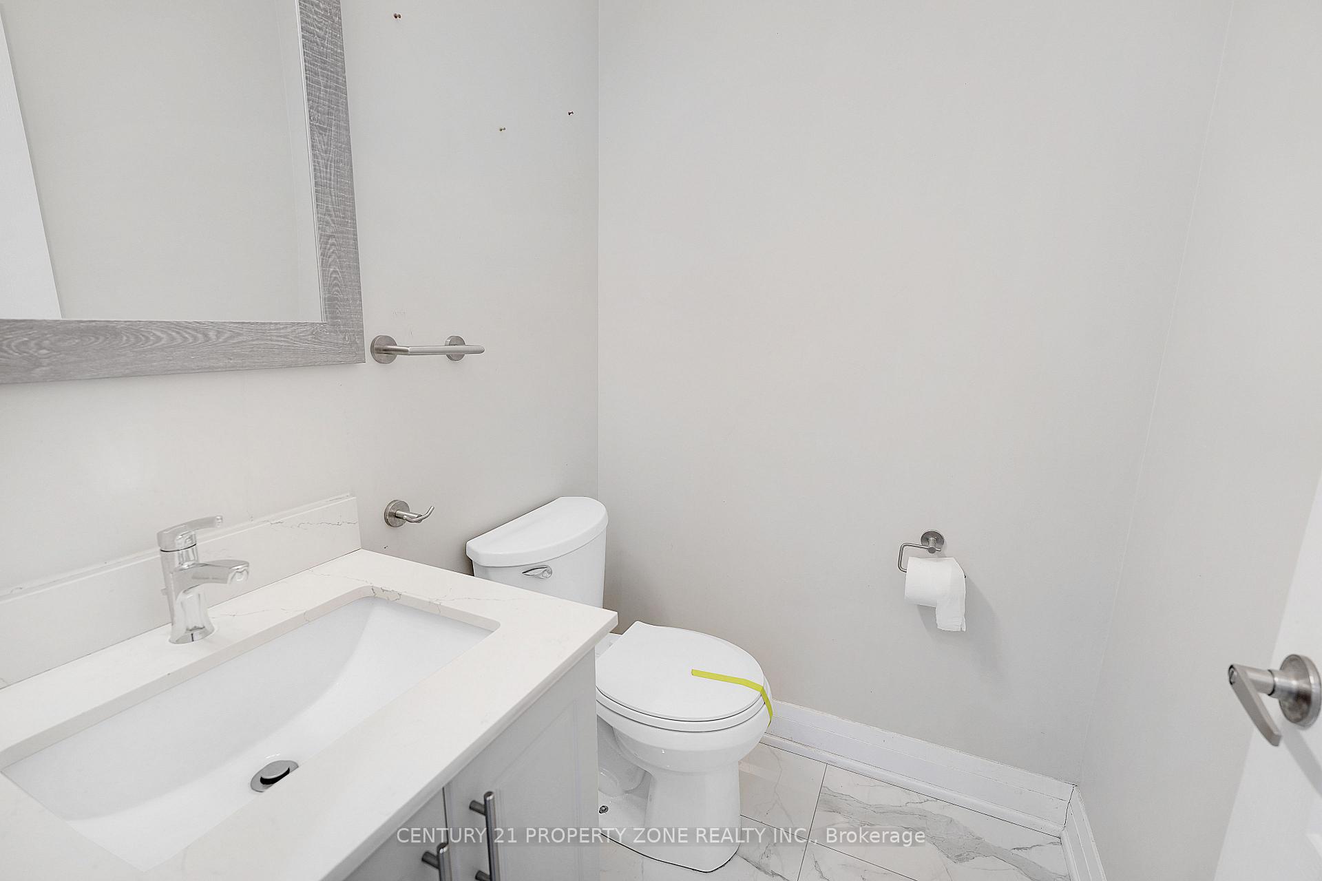Photo 15 of 3 Freshspring Drive, Brampton, Sandringham-Wellington — HOMEH