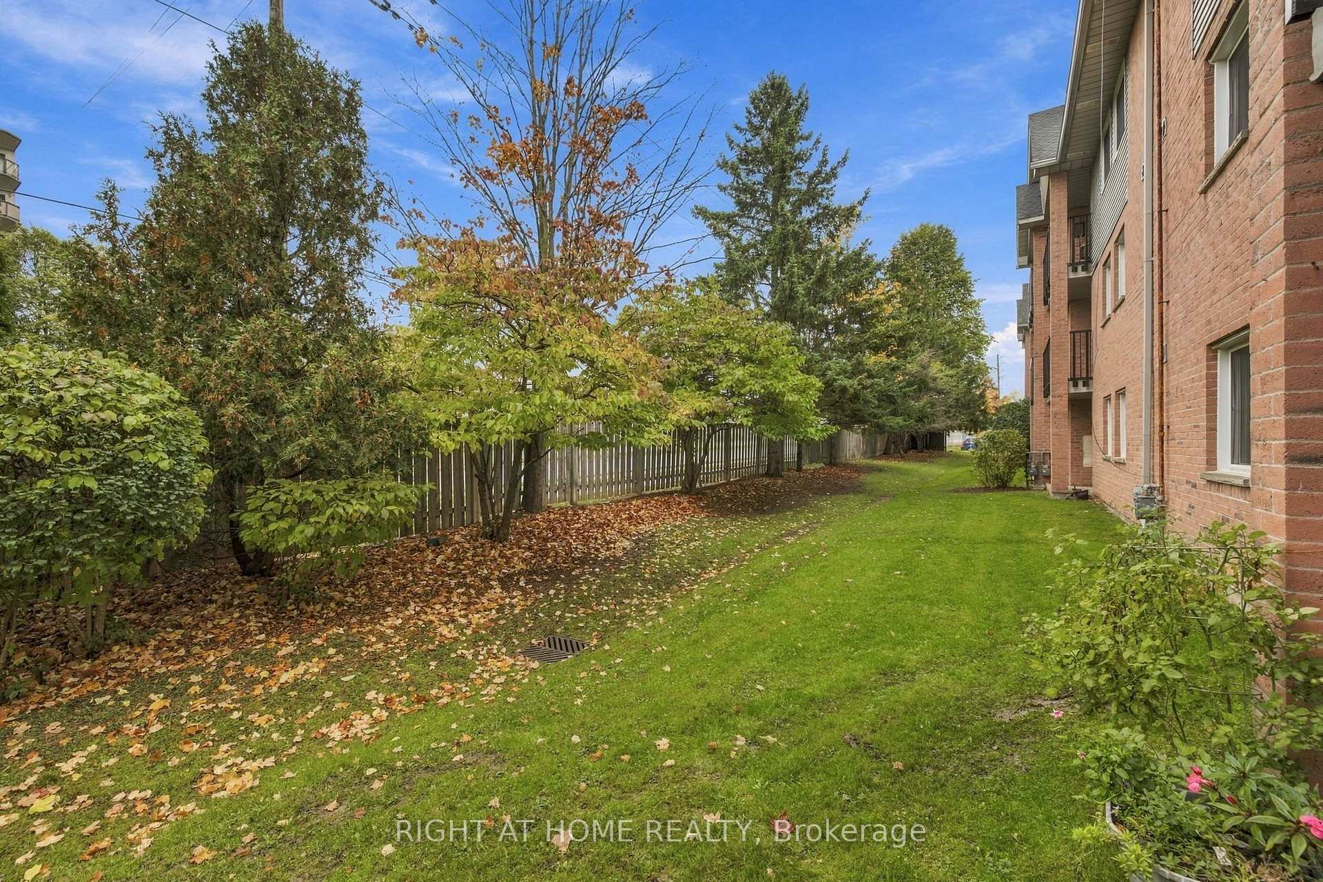 Photo 28 of Unit 62, 144 Conway Drive, London, South X — HOMEH