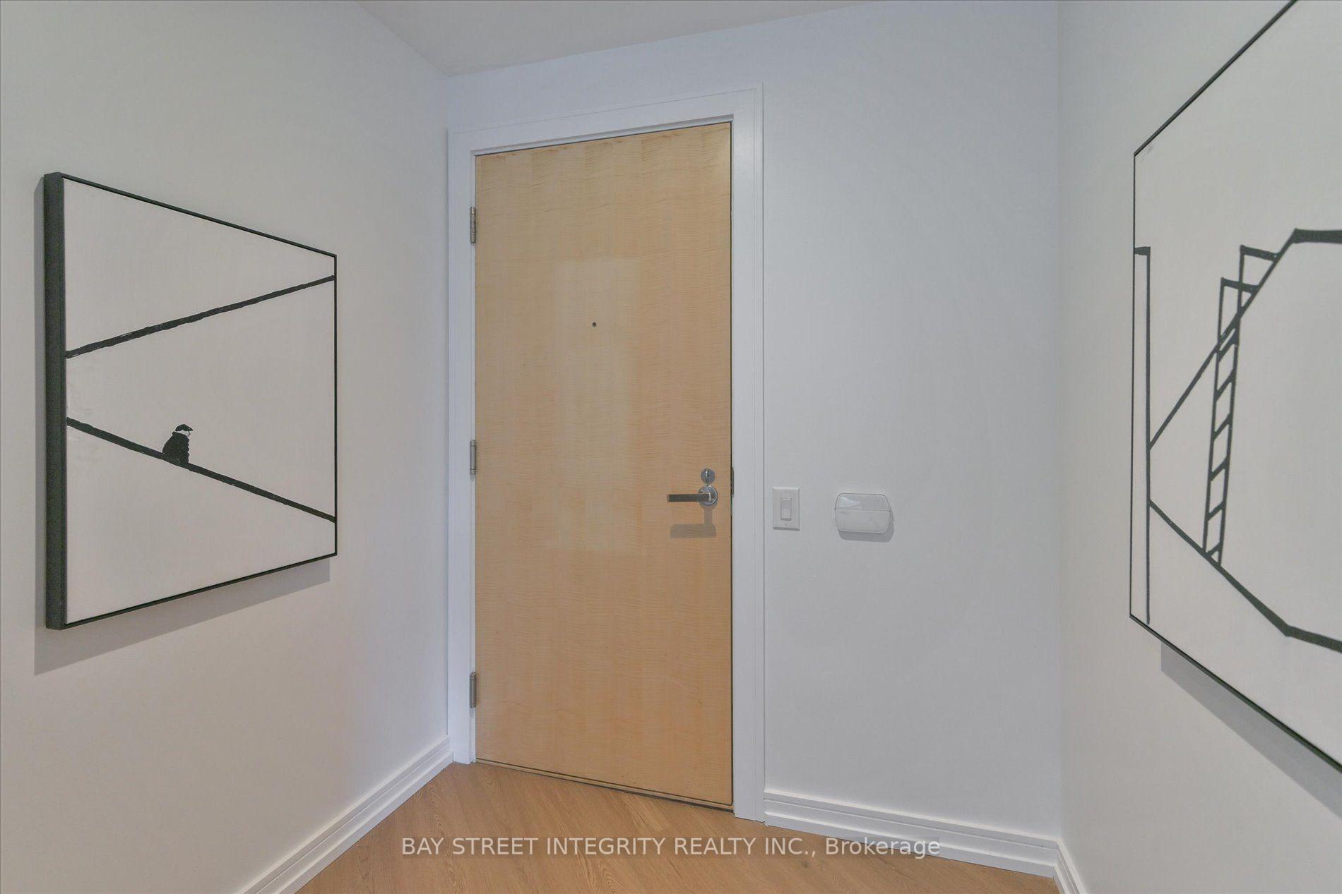 Photo 3 of Unit 802, 45 Charles Street E, Toronto, Church-Yonge Corridor — HOMEH
