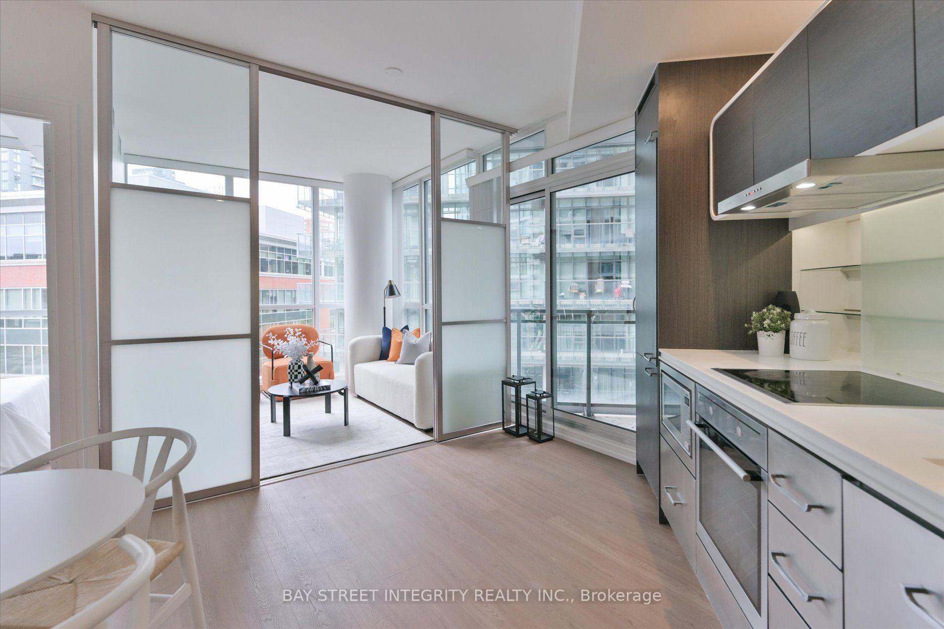 Photo 5 of Unit 802, 45 Charles Street E, Toronto, Church-Yonge Corridor — HOMEH