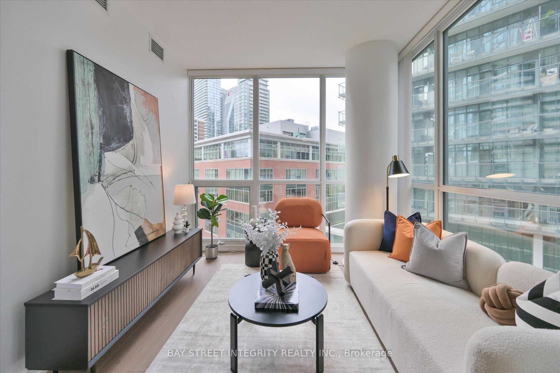 Photo 7 of Unit 802, 45 Charles Street E, Toronto, Church-Yonge Corridor — HOMEH