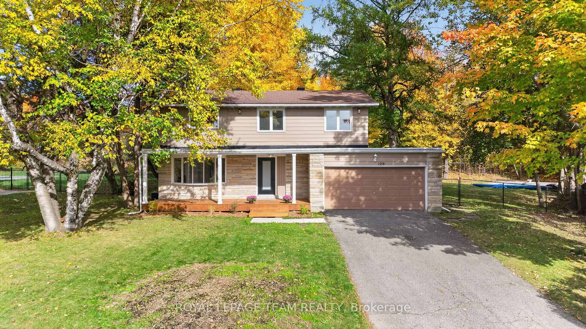 Photo 1 of 120 Glenncastle Drive, Ottawa, Carp — HOMEH