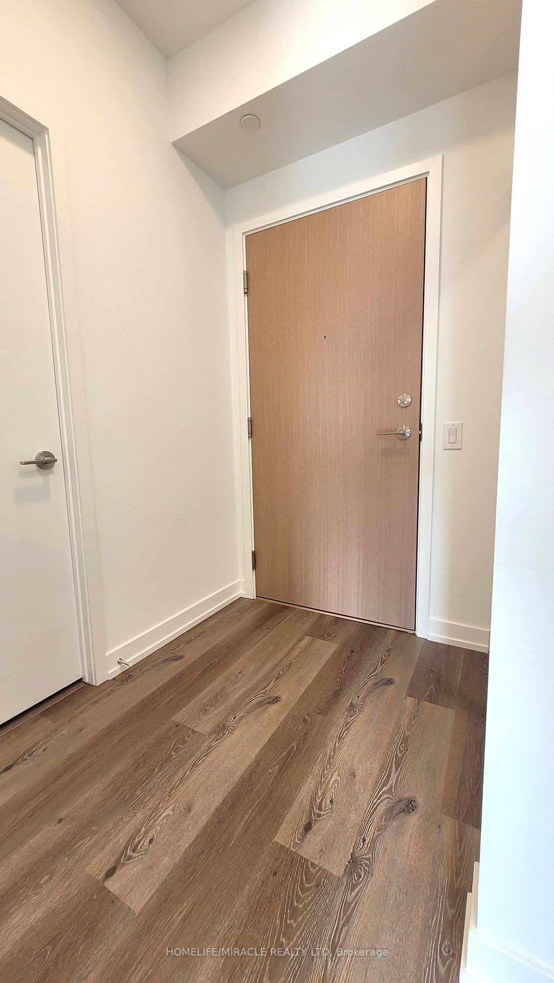 Photo 6 of Unit 4709, 395 Square One Drive, Mississauga, City Centre — HOMEH