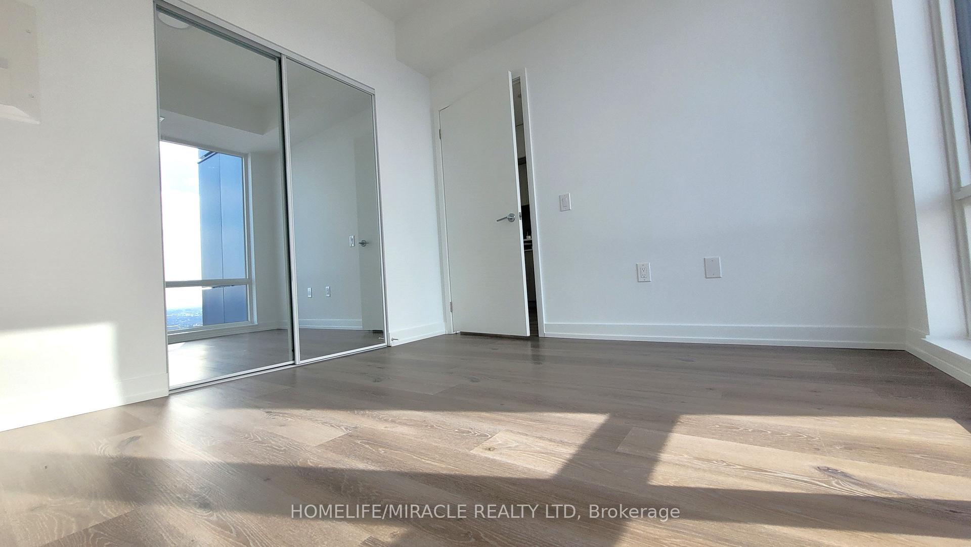 Photo 14 of Unit 4709, 395 Square One Drive, Mississauga, City Centre — HOMEH