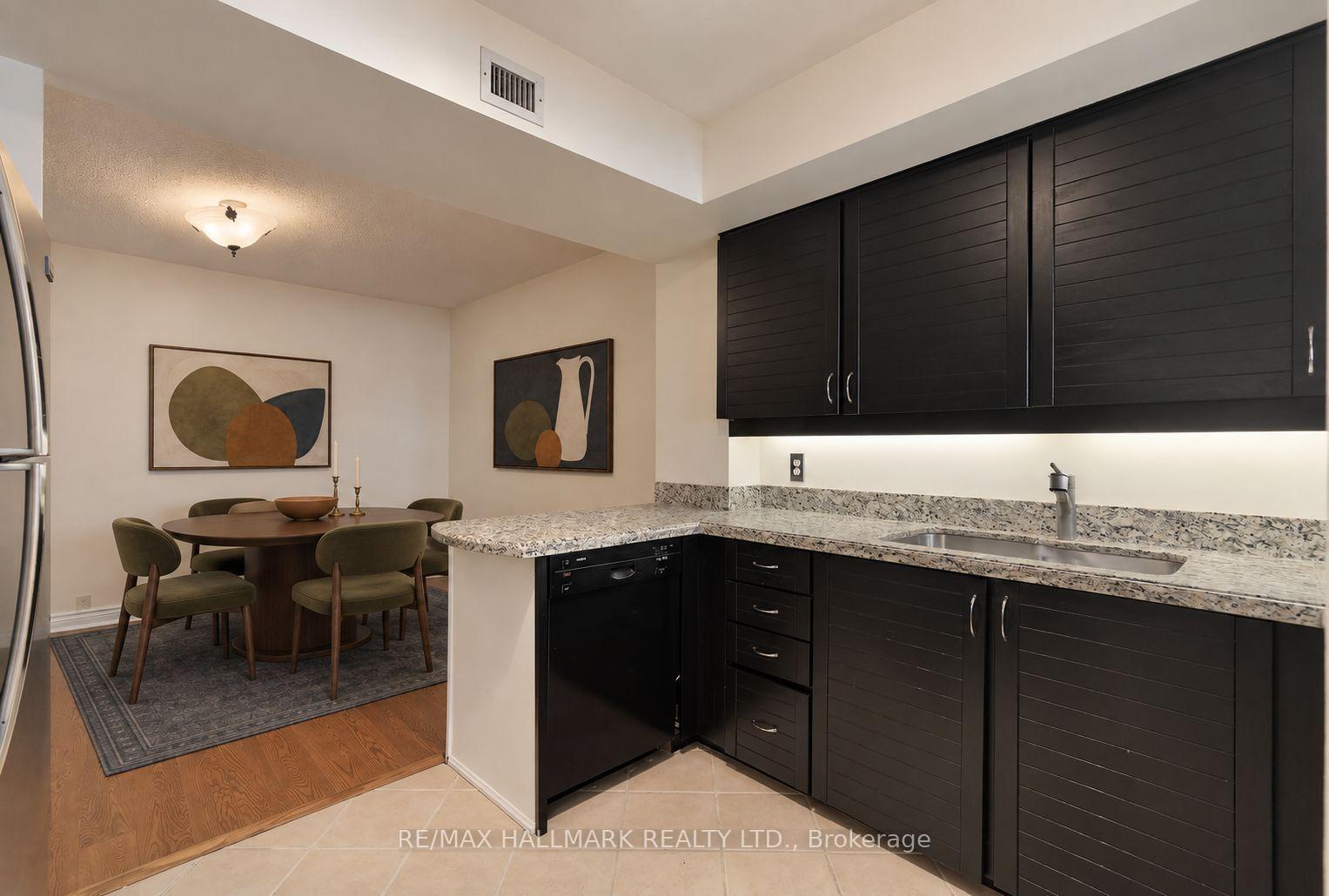 Photo 9 of Unit 403, 1177 Yonge Street, Toronto, Rosedale-Moore Park — HOMEH