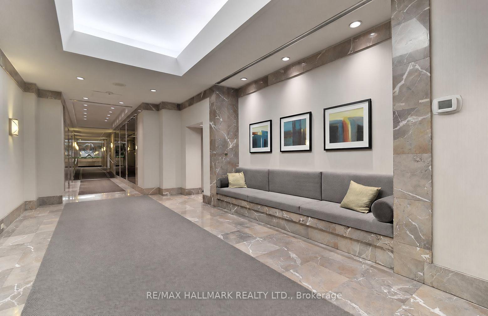 Photo 14 of Unit 403, 1177 Yonge Street, Toronto, Rosedale-Moore Park — HOMEH