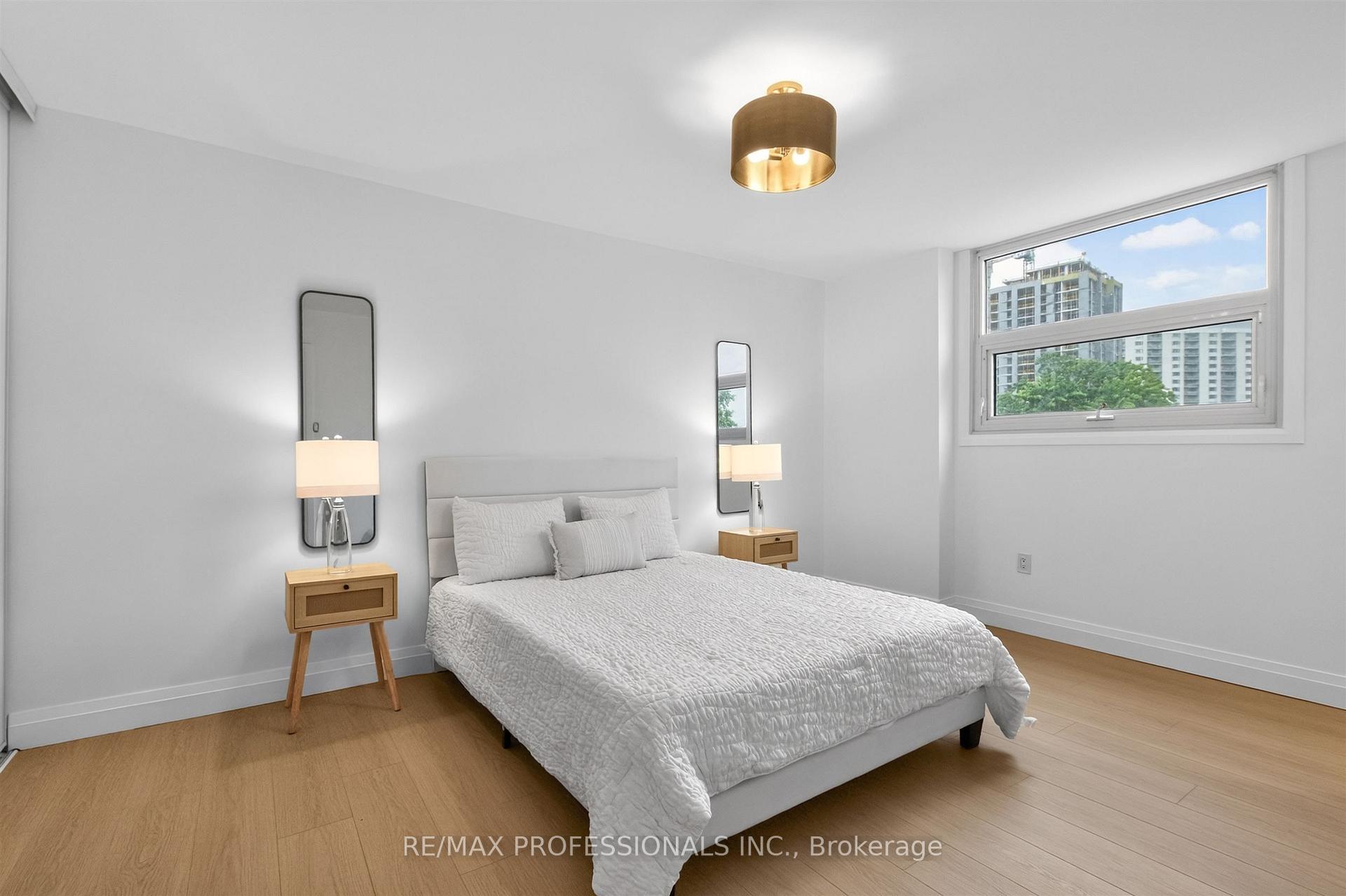 Photo 18 of Unit 502, 299 Mill Road, Etobicoke, Markland Wood — HOMEH