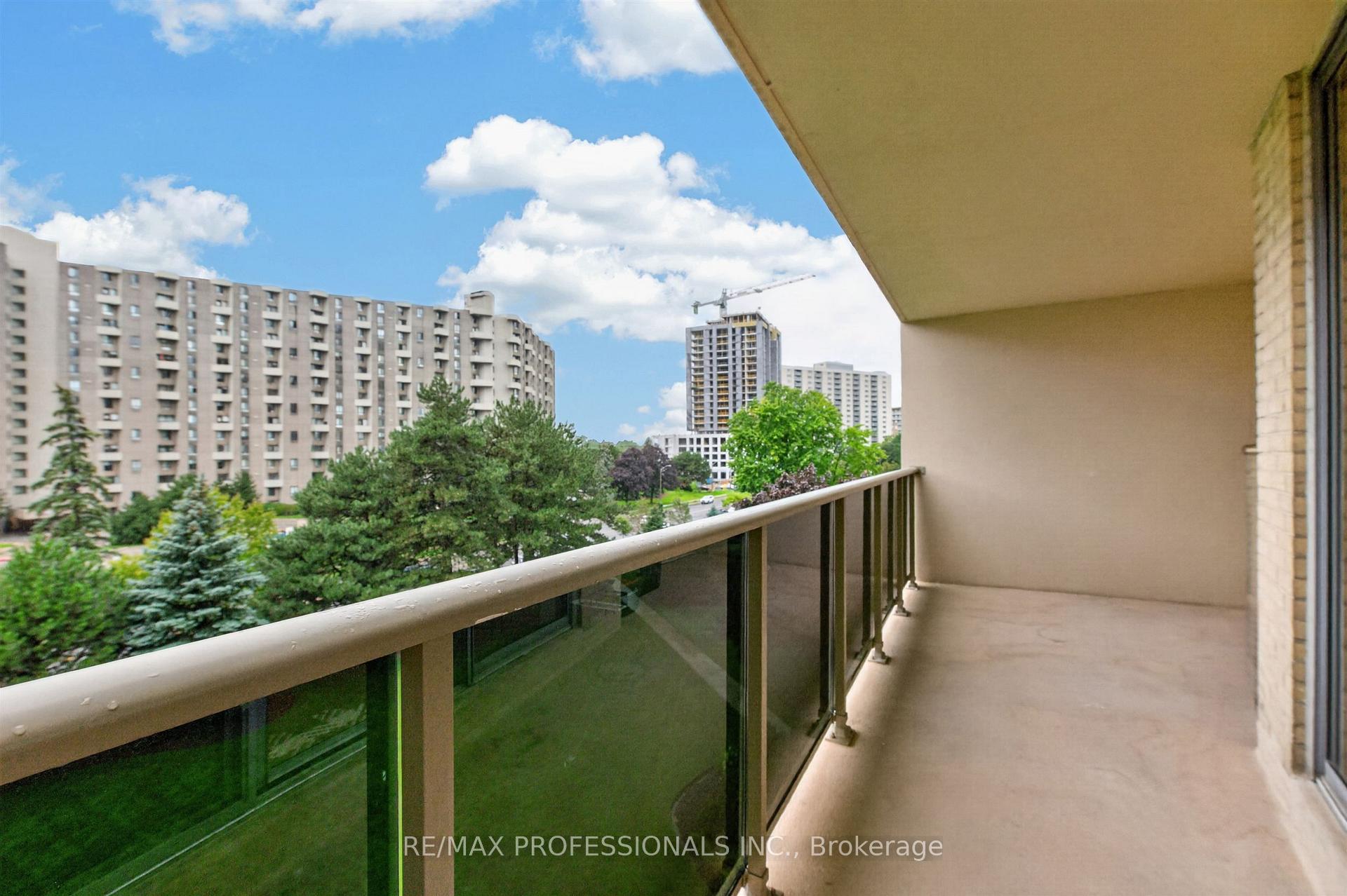 Photo 27 of Unit 502, 299 Mill Road, Etobicoke, Markland Wood — HOMEH