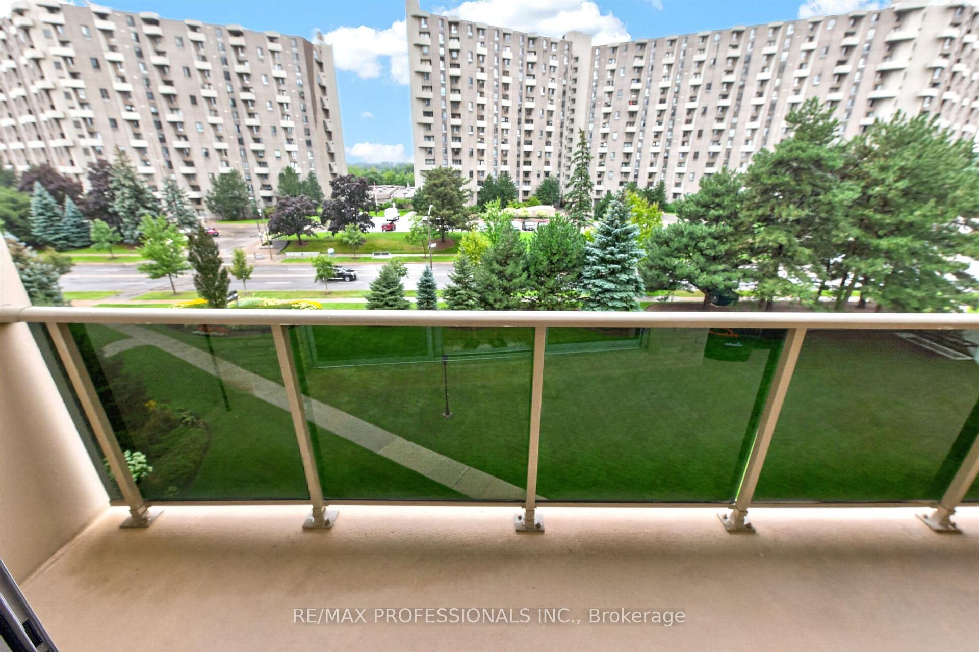 Photo 28 of Unit 502, 299 Mill Road, Etobicoke, Markland Wood — HOMEH