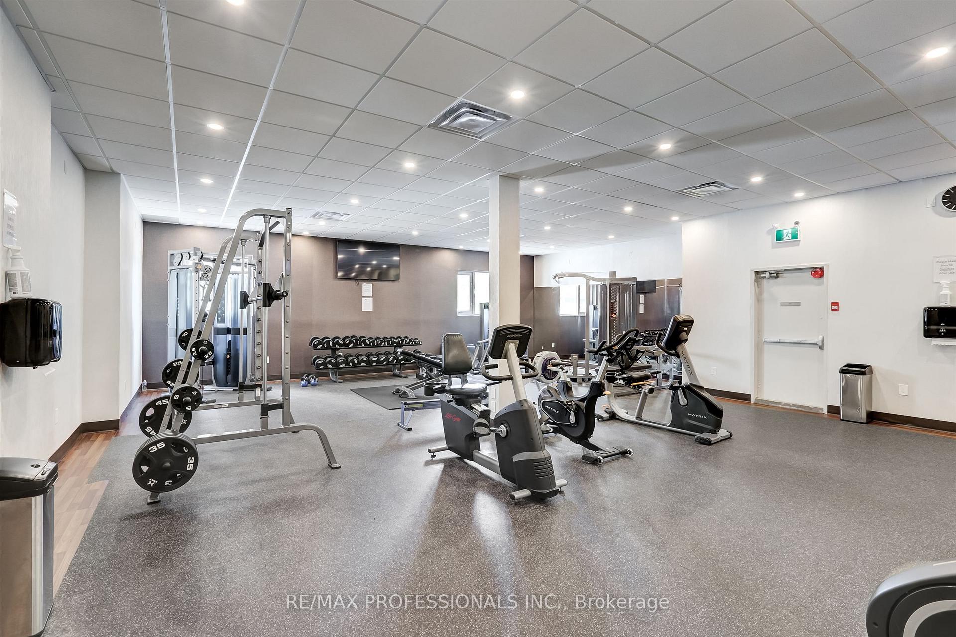 Photo 33 of Unit 502, 299 Mill Road, Etobicoke, Markland Wood — HOMEH