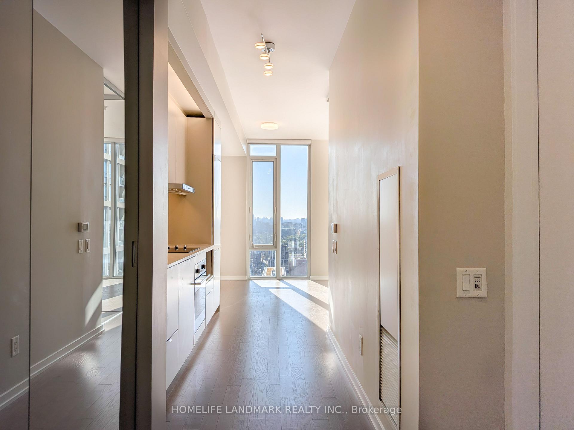 Photo 3 of Unit 2910, 101 Peter Street, Toronto, Waterfront Communities — HOMEH