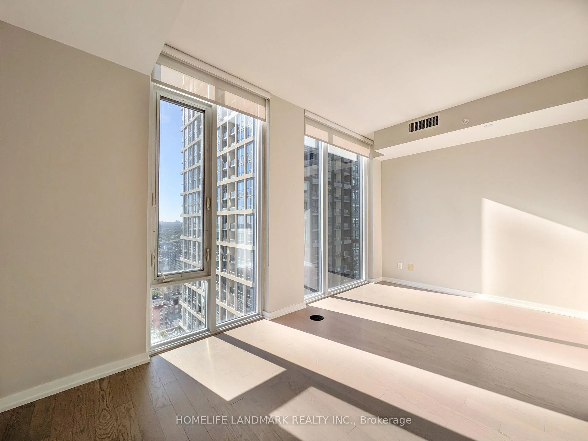 Photo 8 of Unit 2910, 101 Peter Street, Toronto, Waterfront Communities — HOMEH