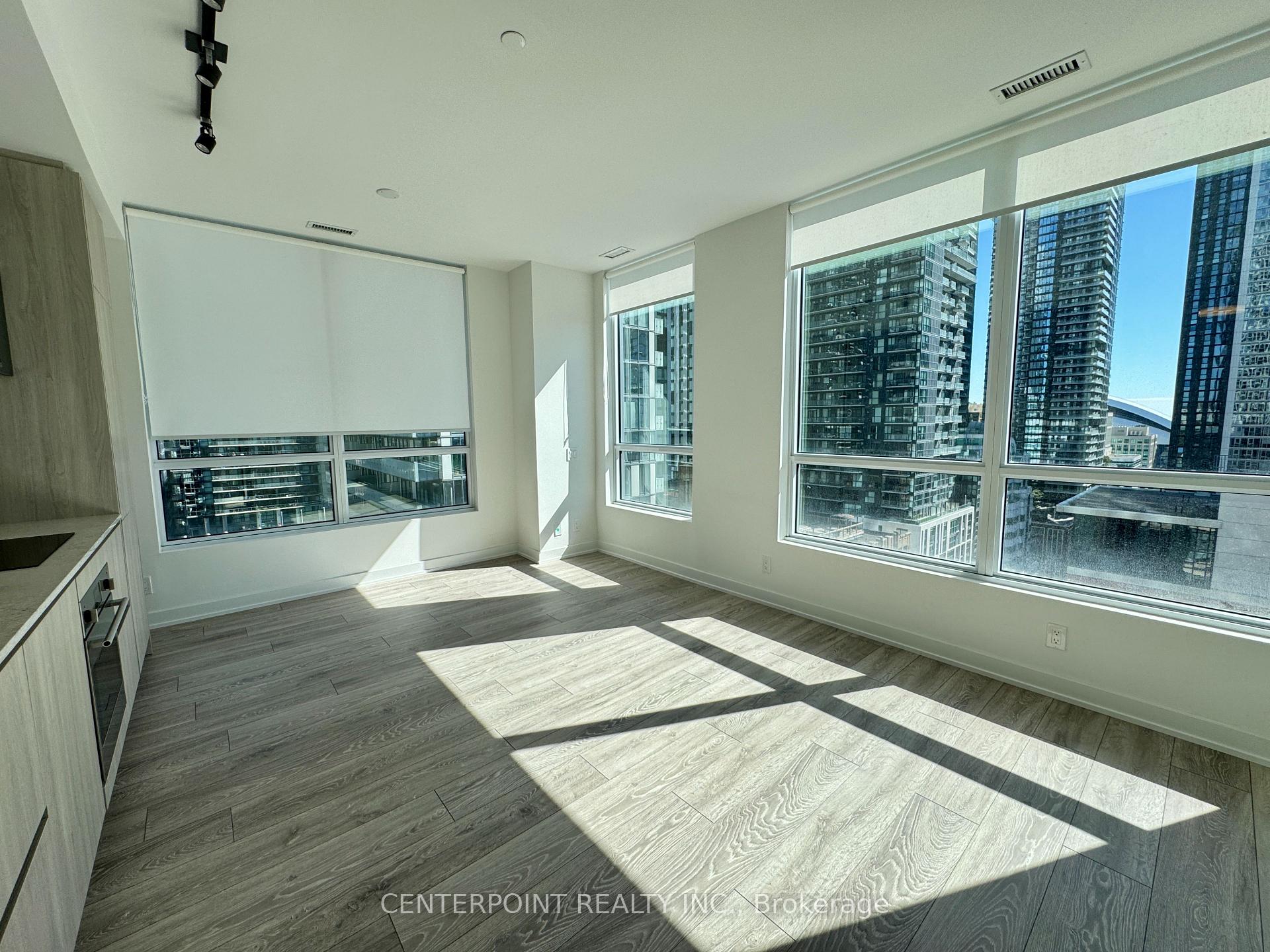 Photo 10 of Unit 1906, 108 Peter Street, Toronto, Waterfront Communities — HOMEH