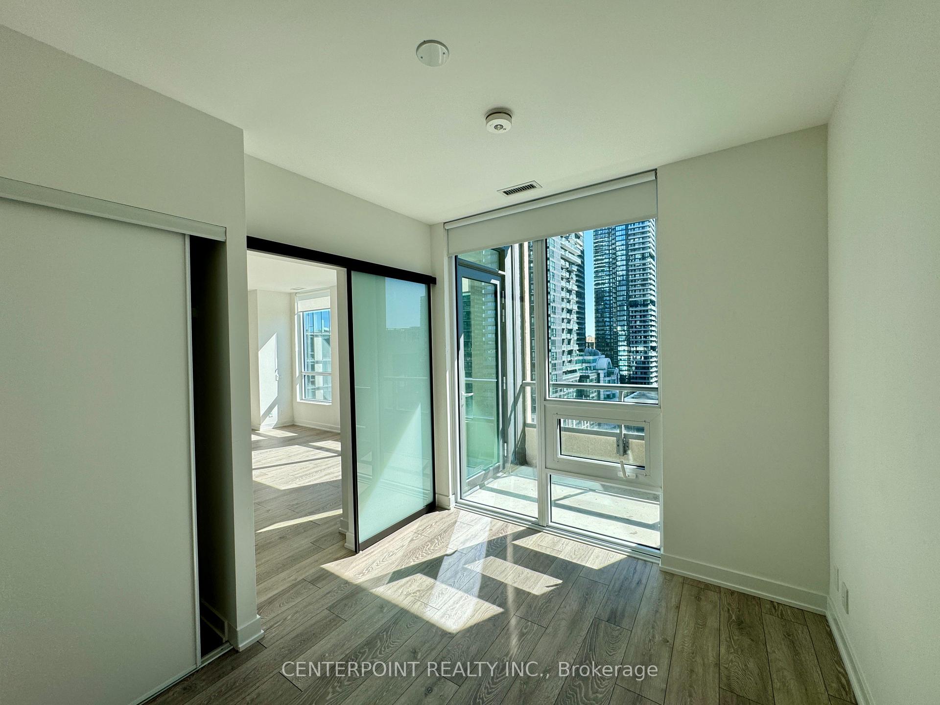 Photo 14 of Unit 1906, 108 Peter Street, Toronto, Waterfront Communities — HOMEH