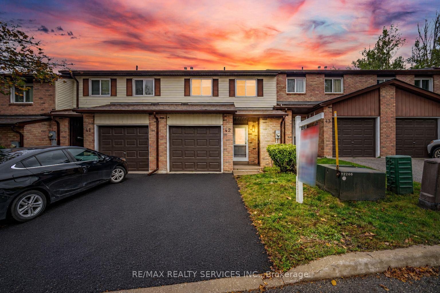 Photo 1 of Unit 42, 52 Adelaide Street, Barrie, Allandale — HOMEH