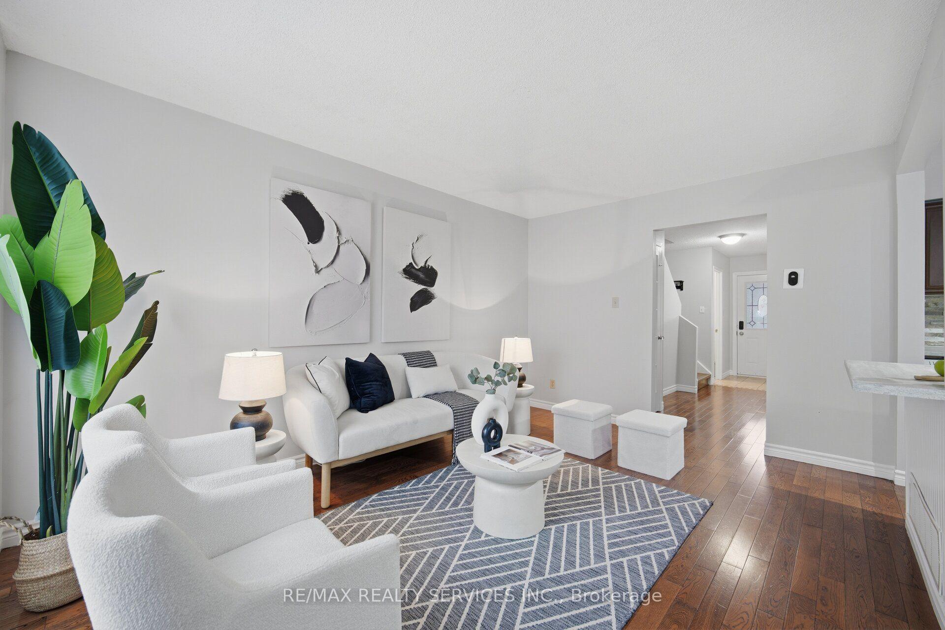 Photo 10 of Unit 42, 52 Adelaide Street, Barrie, Allandale — HOMEH