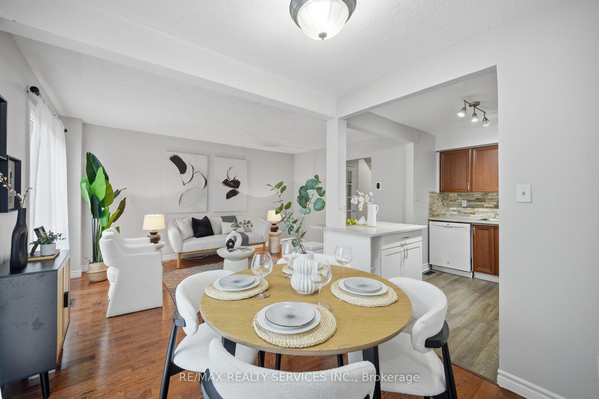 Photo 13 of Unit 42, 52 Adelaide Street, Barrie, Allandale — HOMEH