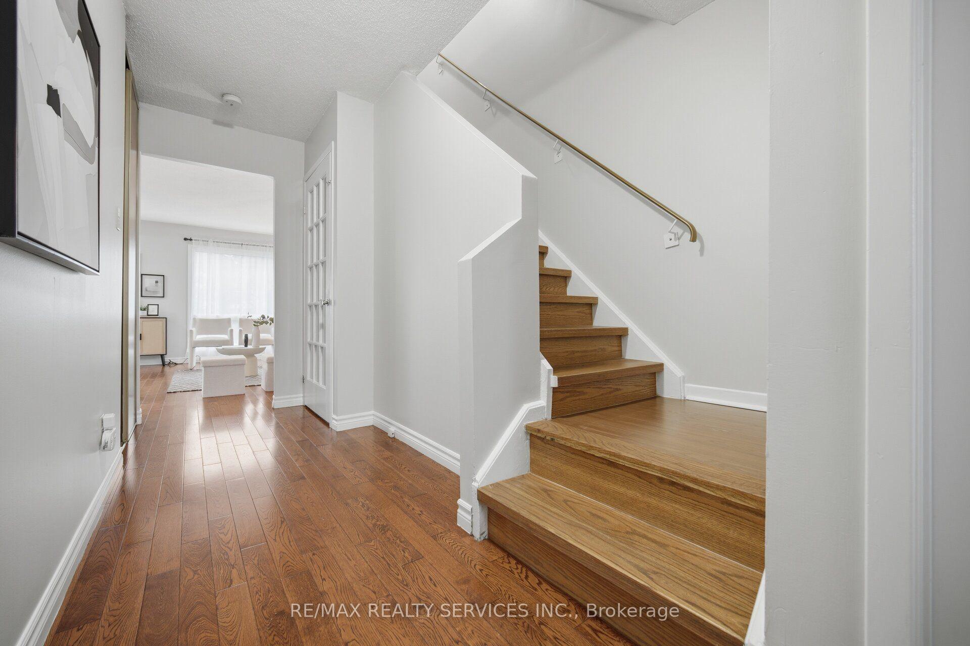 Photo 19 of Unit 42, 52 Adelaide Street, Barrie, Allandale — HOMEH