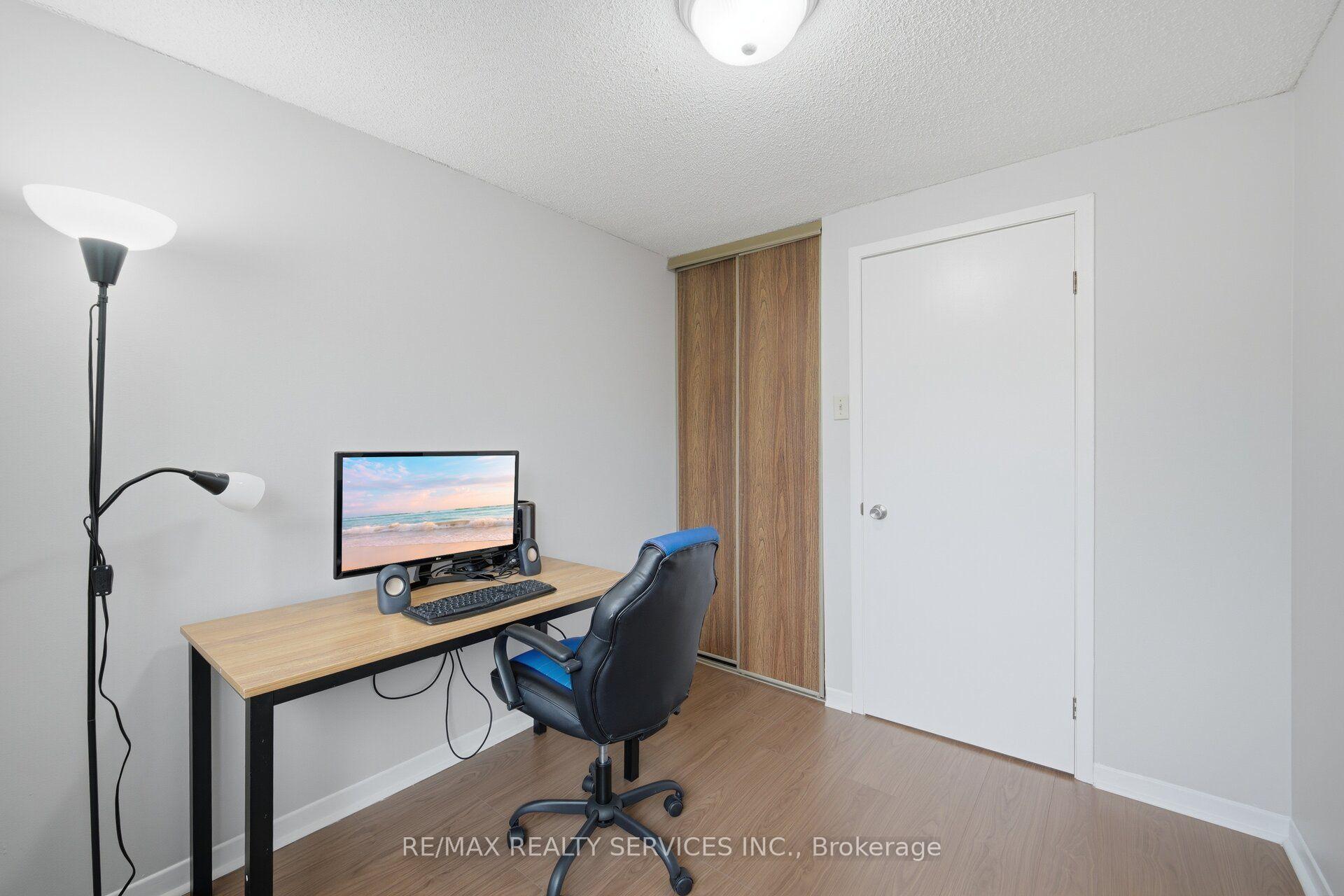 Photo 26 of Unit 42, 52 Adelaide Street, Barrie, Allandale — HOMEH