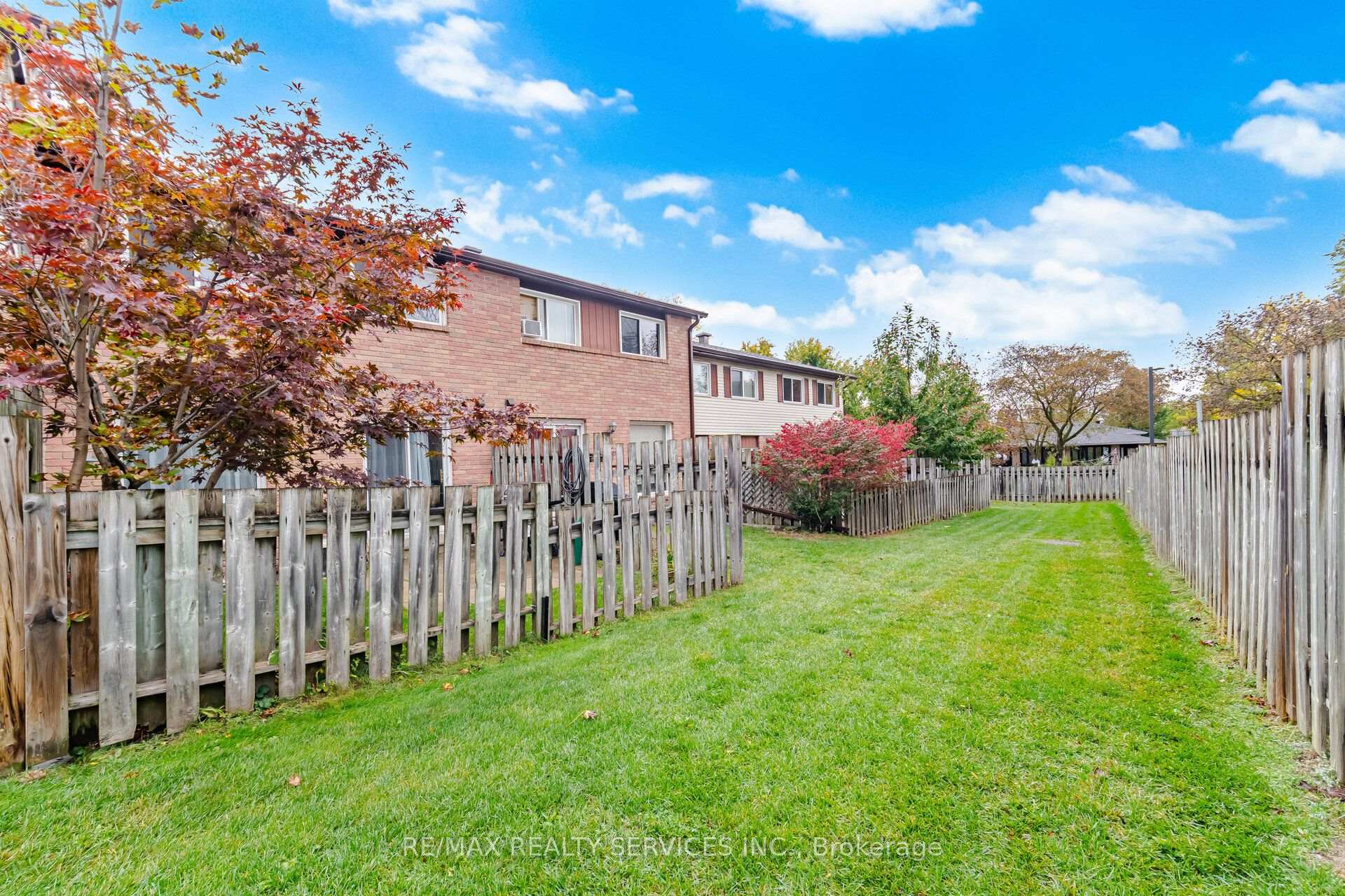 Photo 45 of Unit 42, 52 Adelaide Street, Barrie, Allandale — HOMEH