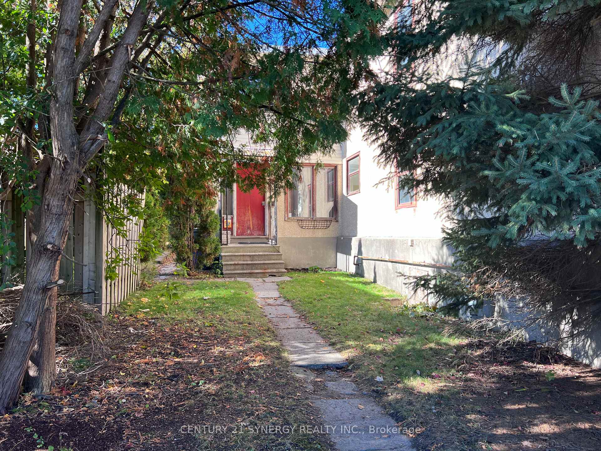 Photo 1 of 52 & 50 Stonehurst Avenue W, Ottawa, Mechanicsville — HOMEH