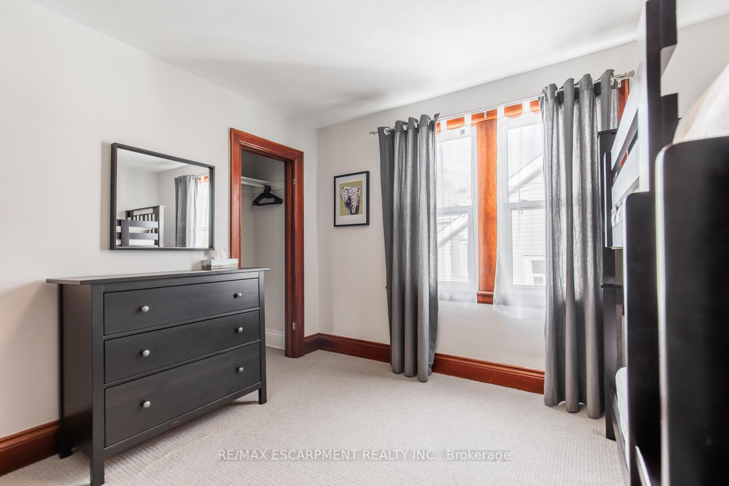 Photo 17 of 60 Lake Avenue Drive, Hamilton, Stoney Creek — HOMEH