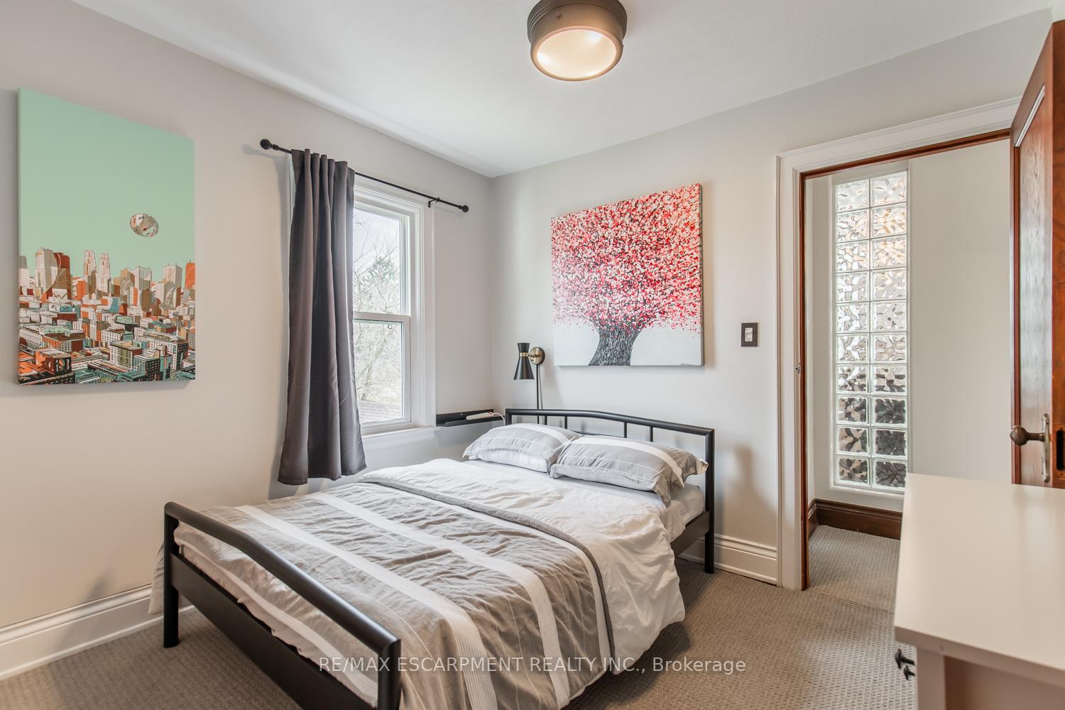 Photo 19 of 60 Lake Avenue Drive, Hamilton, Stoney Creek — HOMEH