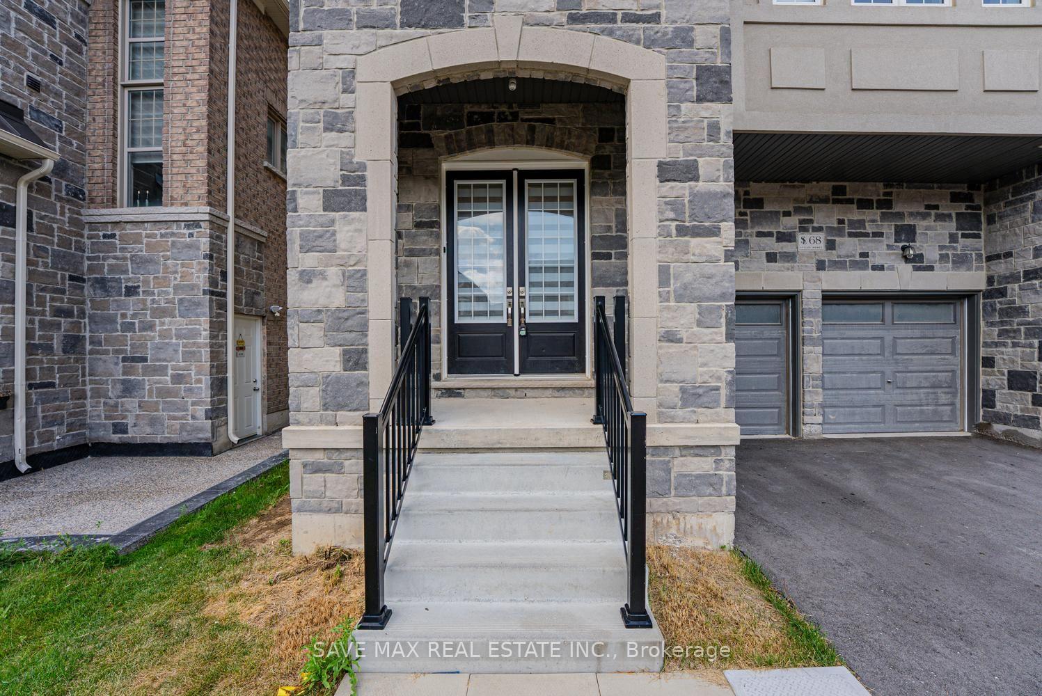 Photo 4 of 68 Stowmarket Street, Caledon, Rural Caledon — HOMEH