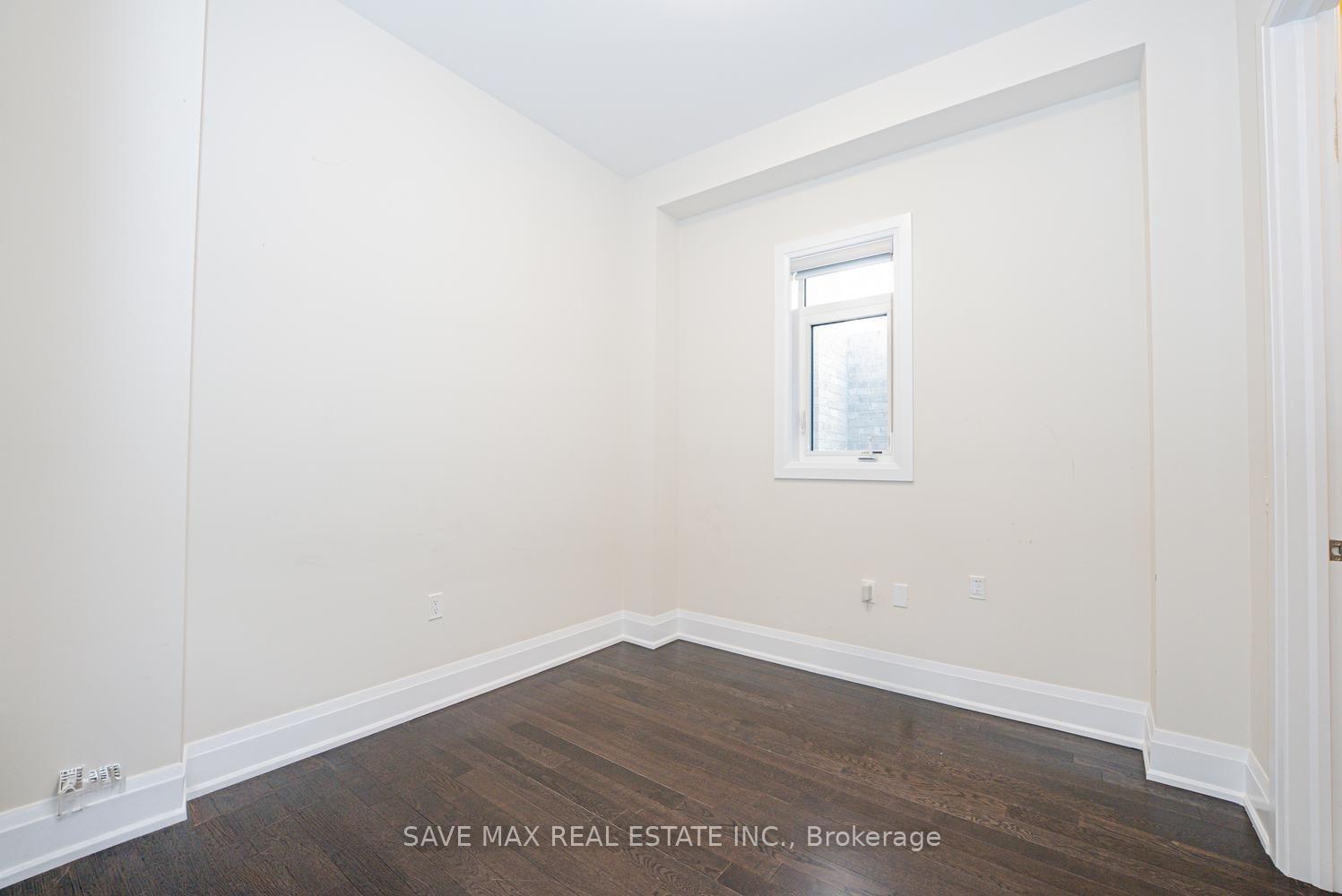 Photo 18 of 68 Stowmarket Street, Caledon, Rural Caledon — HOMEH