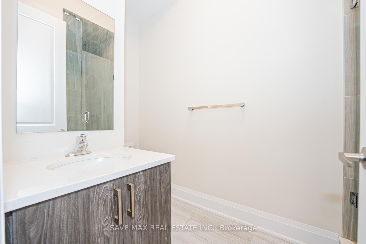 Photo 20 of 68 Stowmarket Street, Caledon, Rural Caledon — HOMEH