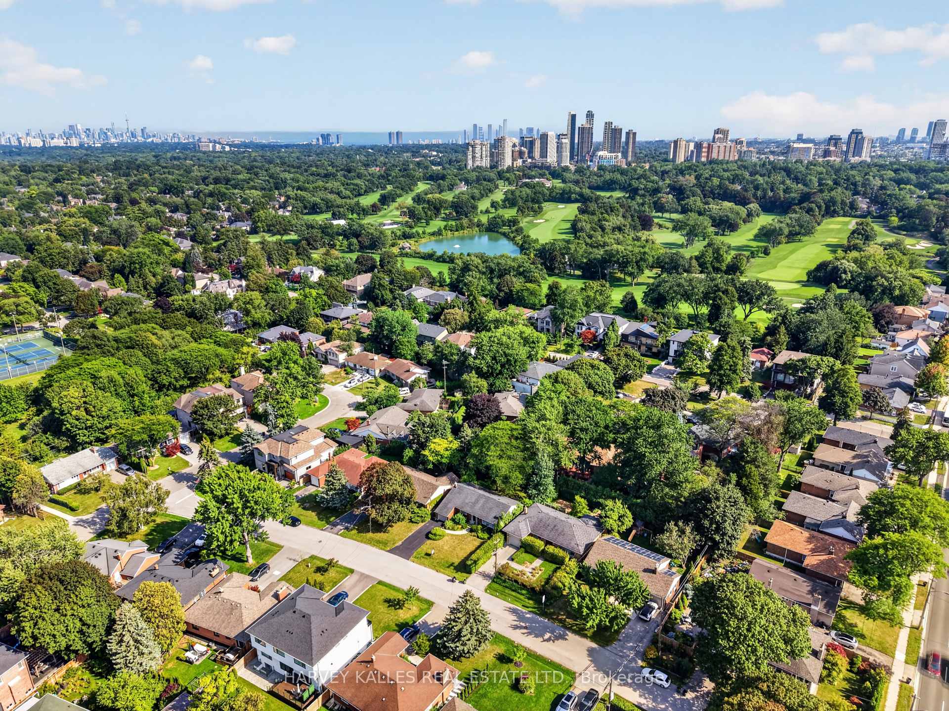 Photo 47 of 7 Greening Crescent, Etobicoke, Princess-Rosethorn — HOMEH