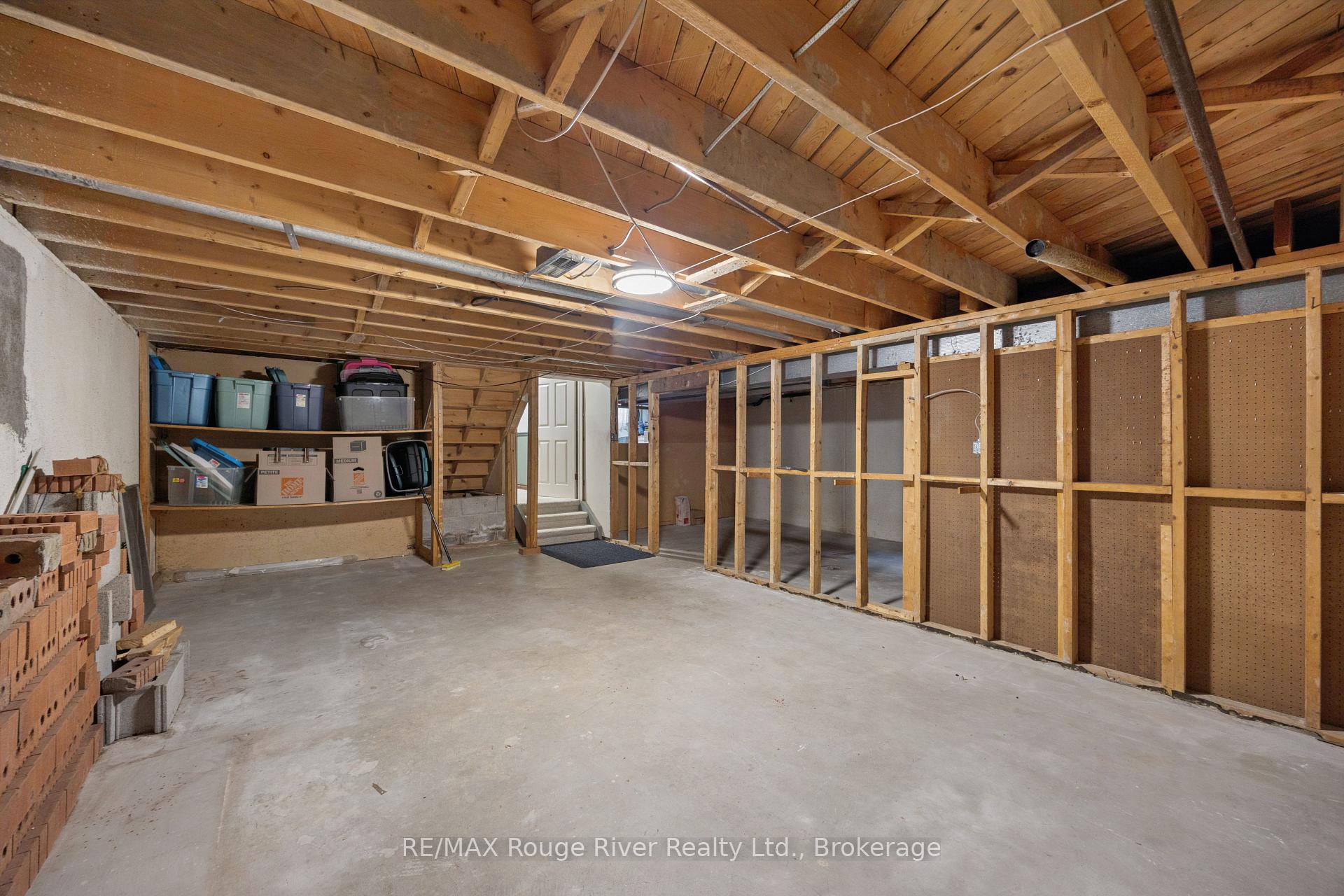 Photo 29 of 3 Heatherwood Road, Ajax, South East — HOMEH