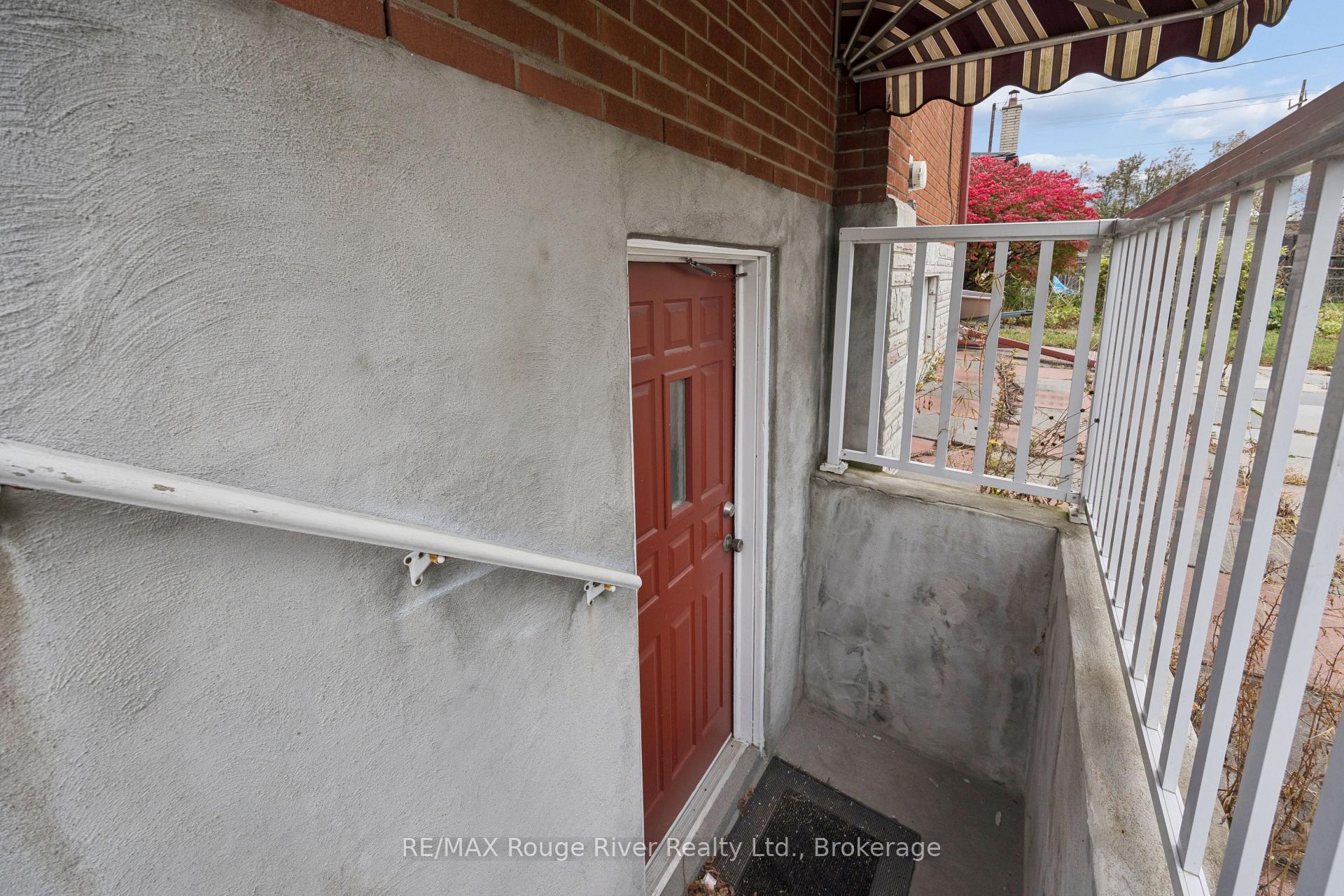 Photo 31 of 3 Heatherwood Road, Ajax, South East — HOMEH