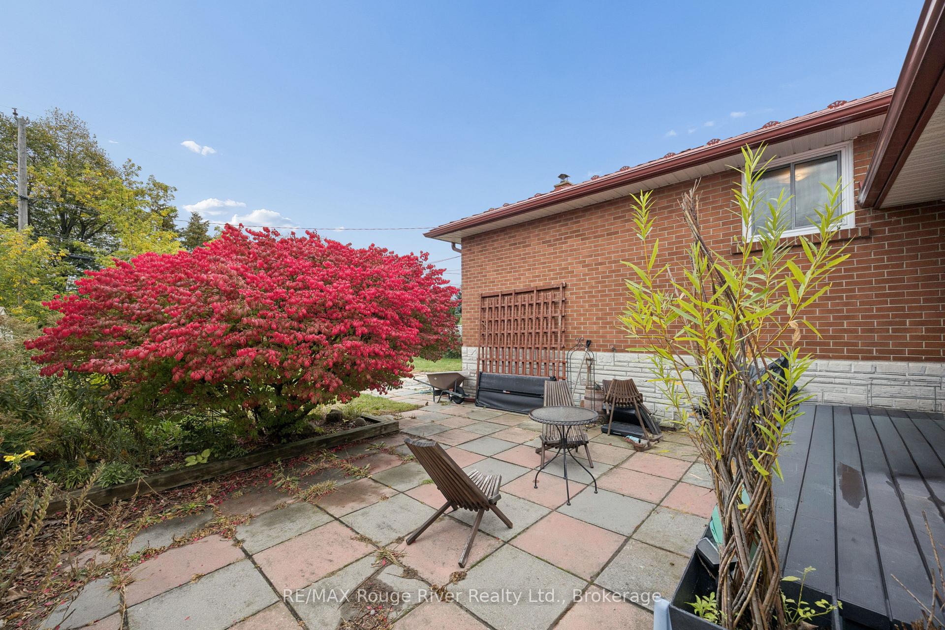 Photo 33 of 3 Heatherwood Road, Ajax, South East — HOMEH