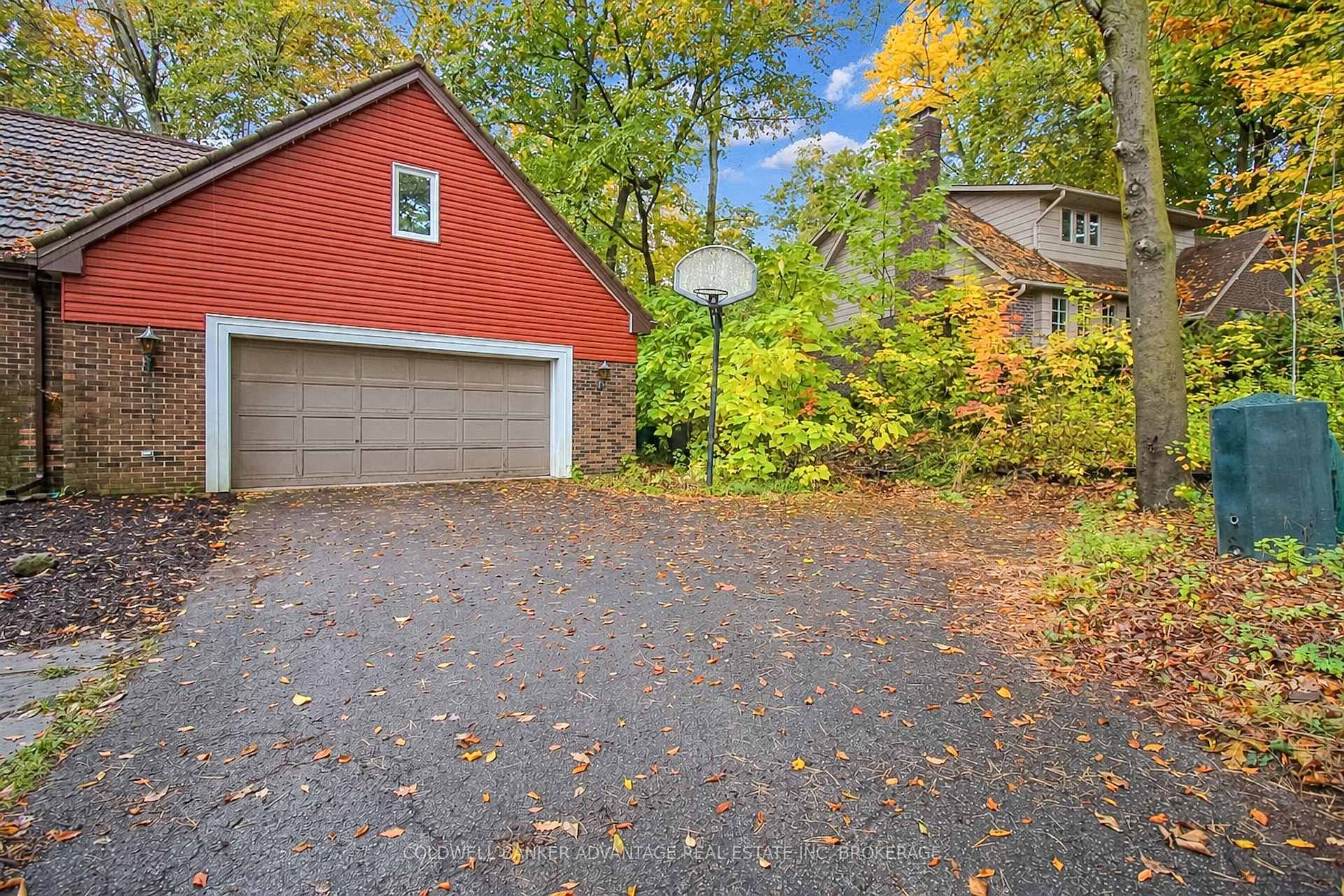 Photo 4 of 62 Stella Street, Pelham, Fonthill — HOMEH