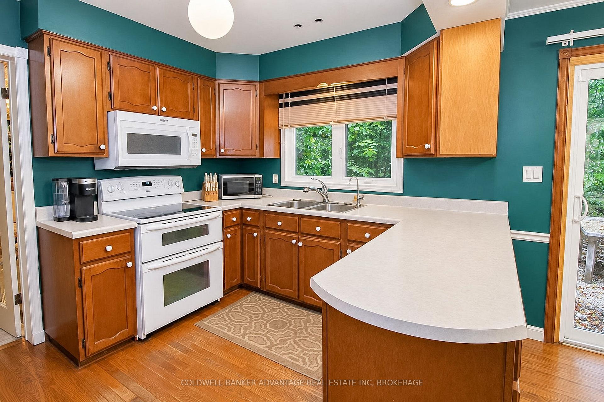 Photo 12 of 62 Stella Street, Pelham, Fonthill — HOMEH