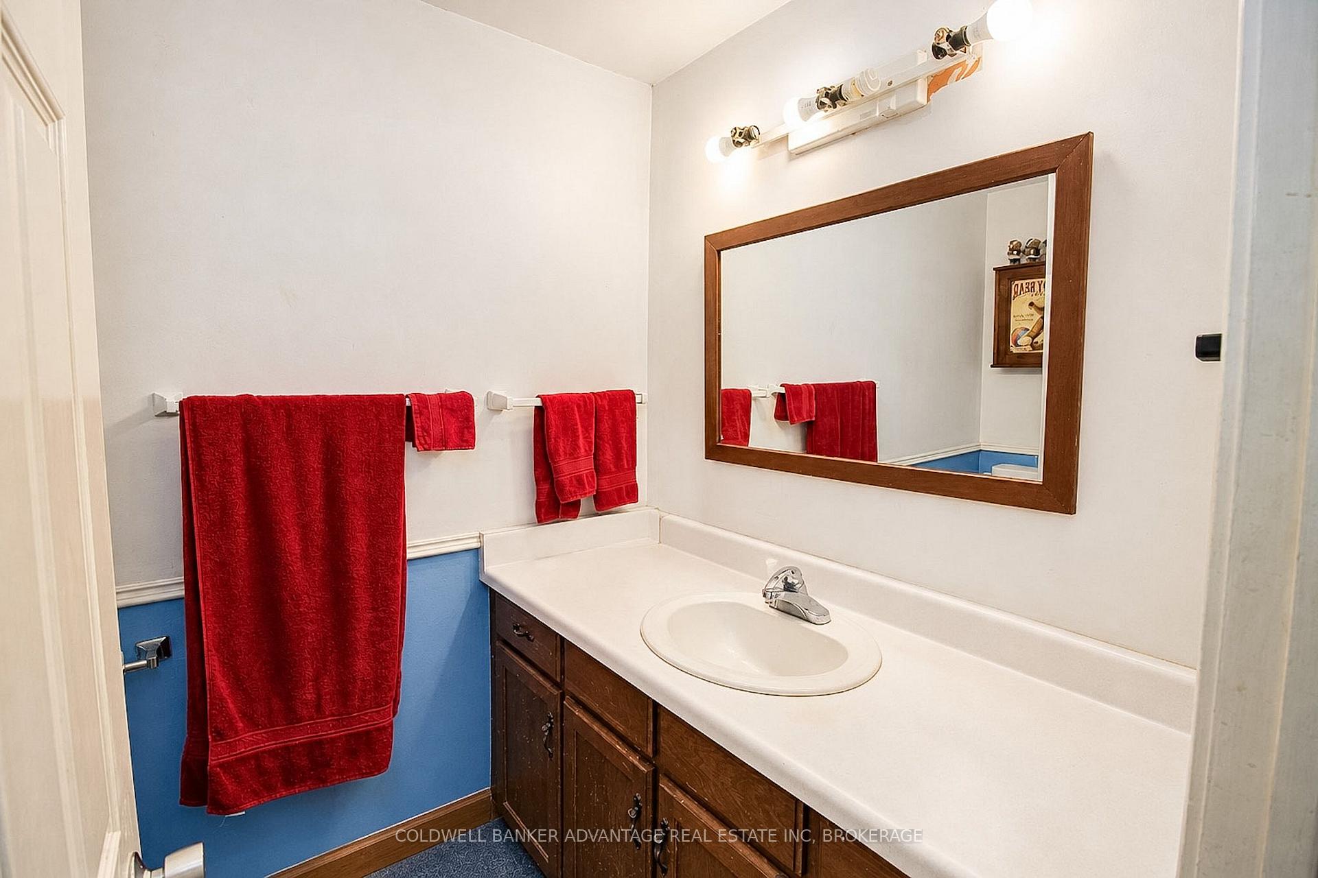 Photo 34 of 62 Stella Street, Pelham, Fonthill — HOMEH