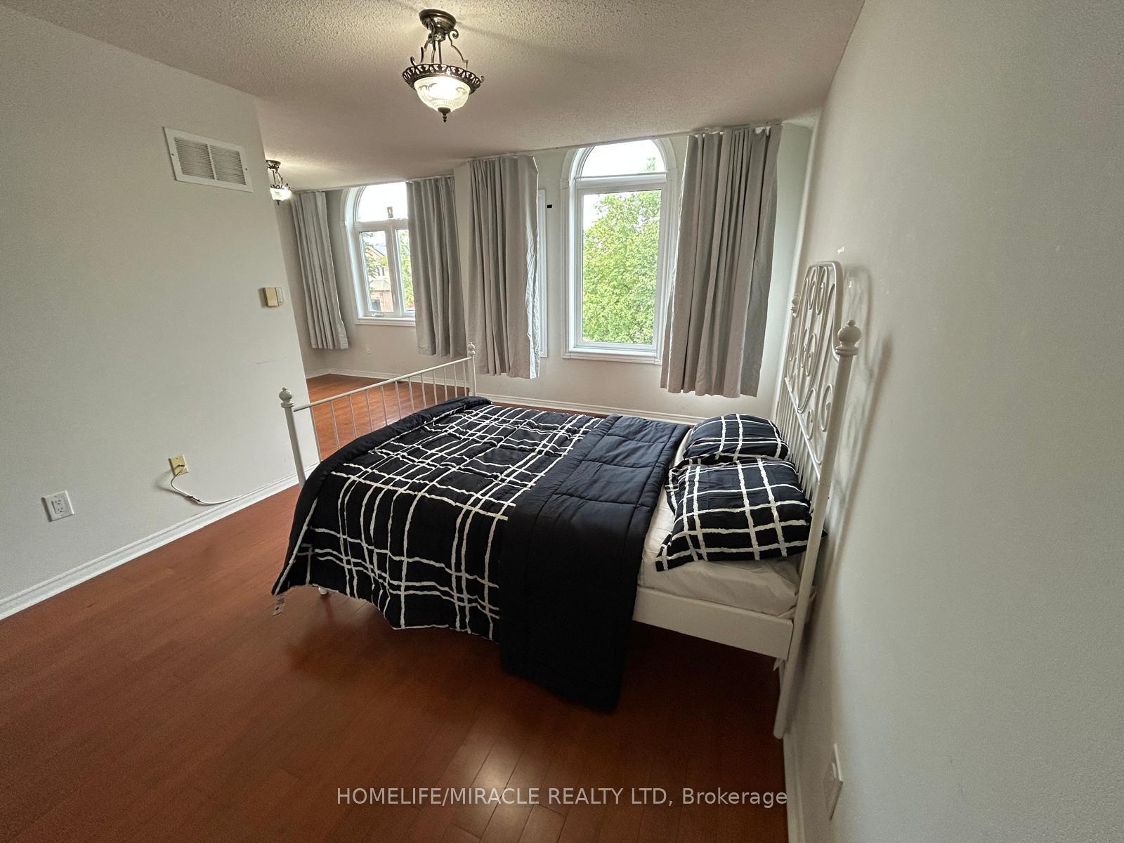 Photo 10 of Unit Upper, 42 Lockwood Road, Brampton, Fletcher's West — HOMEH