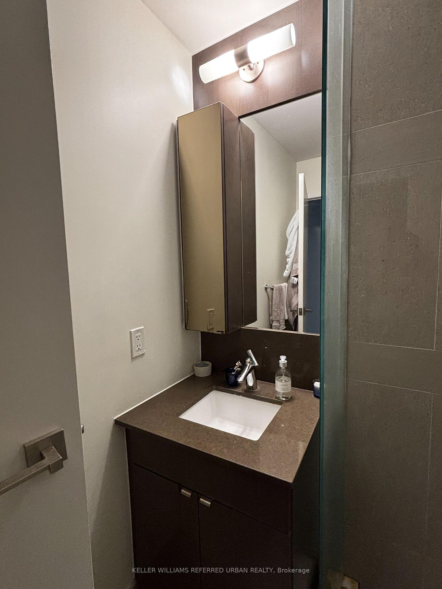 Photo 9 of Unit 415, 98 Lillian Street, Toronto, Mount Pleasant West — HOMEH