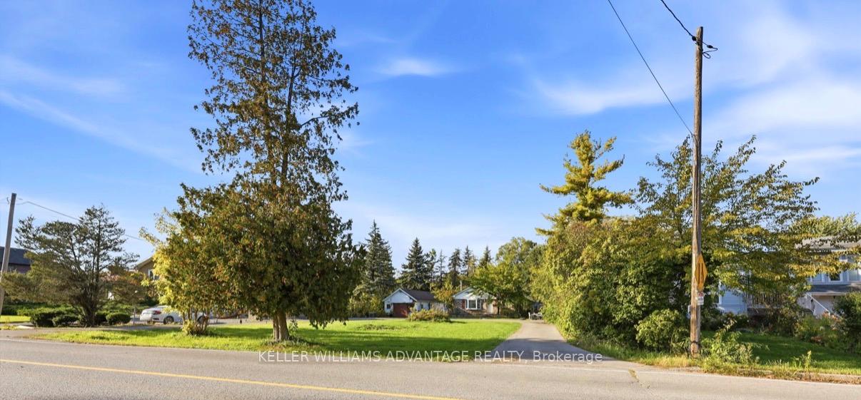 Photo 4 of 198 Twyn Rivers Drive, Pickering, Rougemount — HOMEH